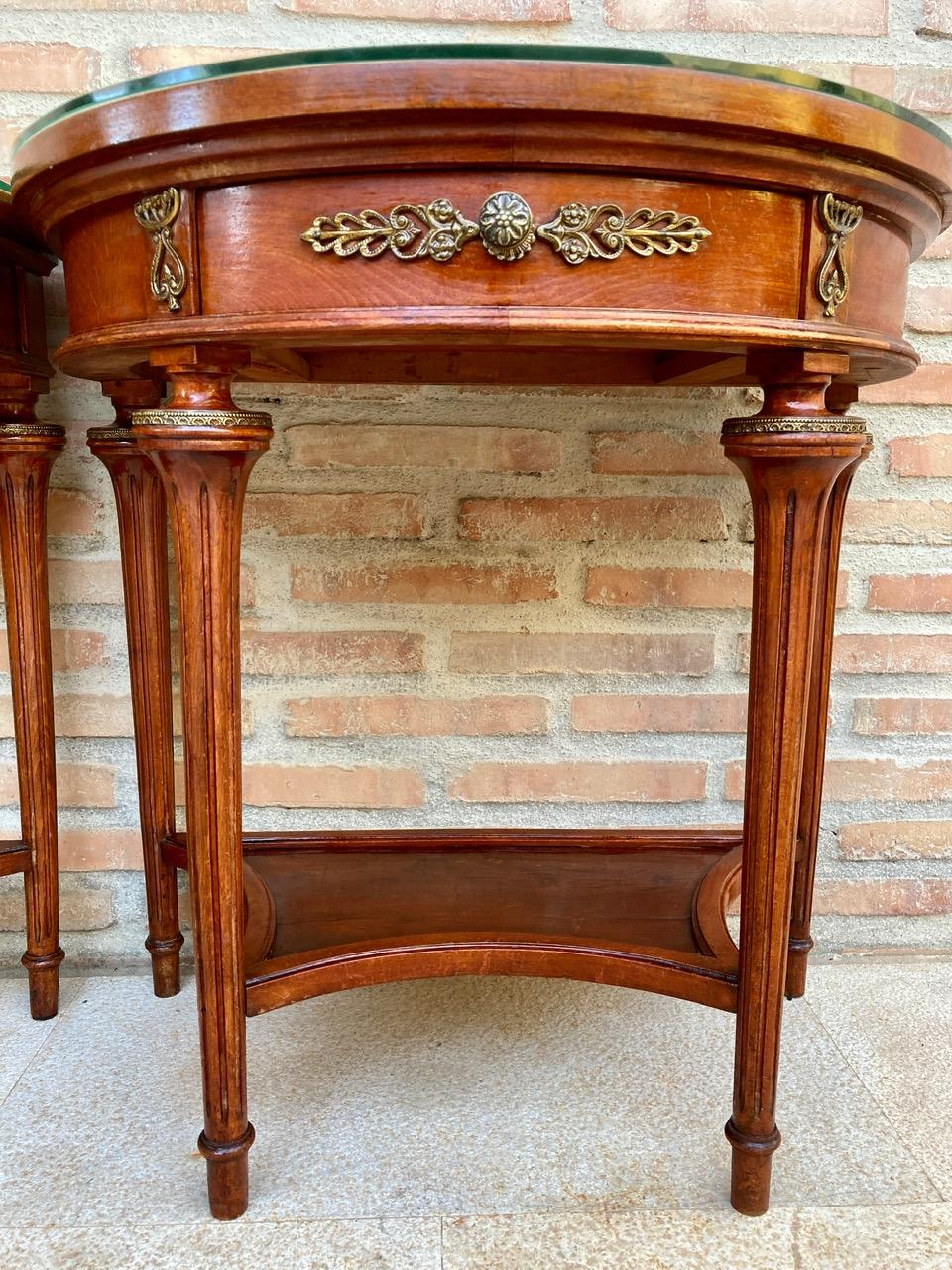 Pair of Empire Style Mahogany Wood Nightstands, 1930s For Sale 4