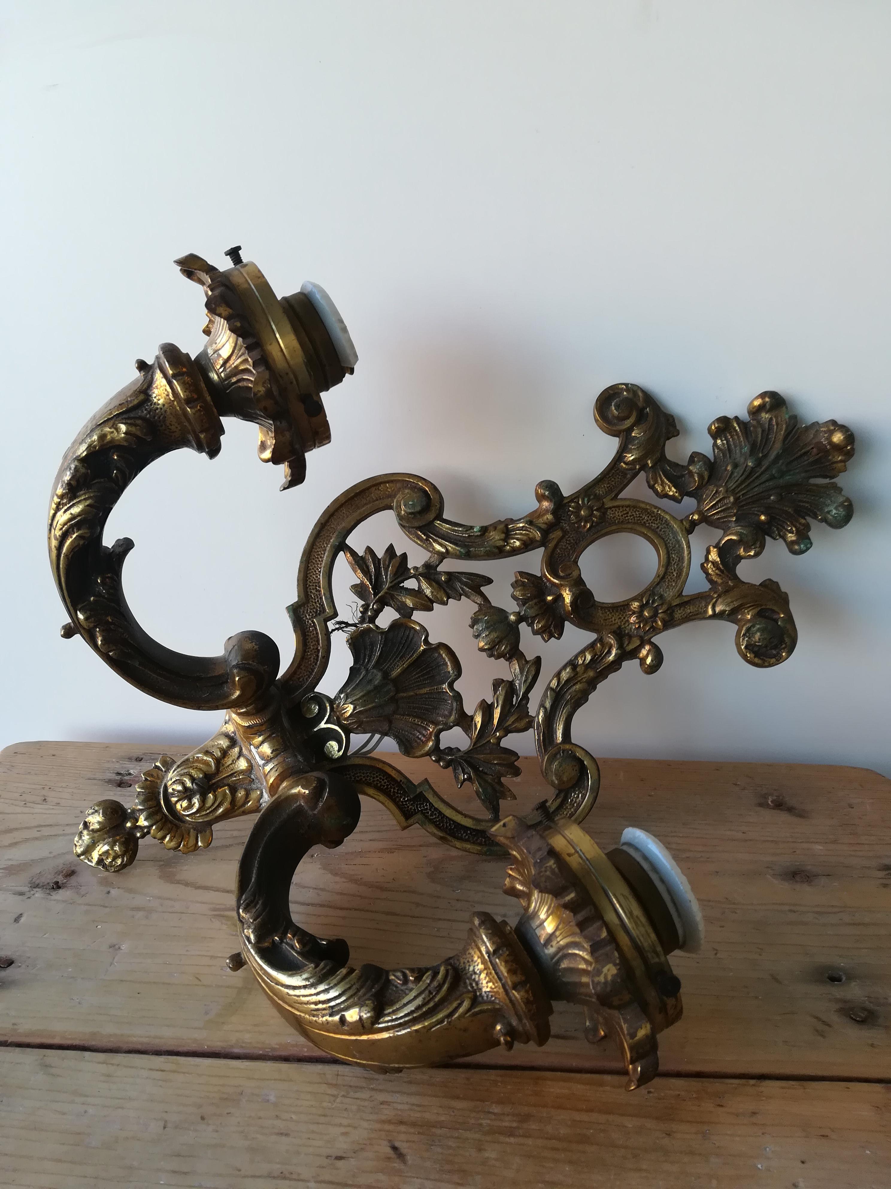 Pair of Wall Sconces Bronze Empire Style, France, Early 20th Century For Sale 1