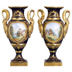 Paire de vases Empire de Sèvres, 20ème siècle