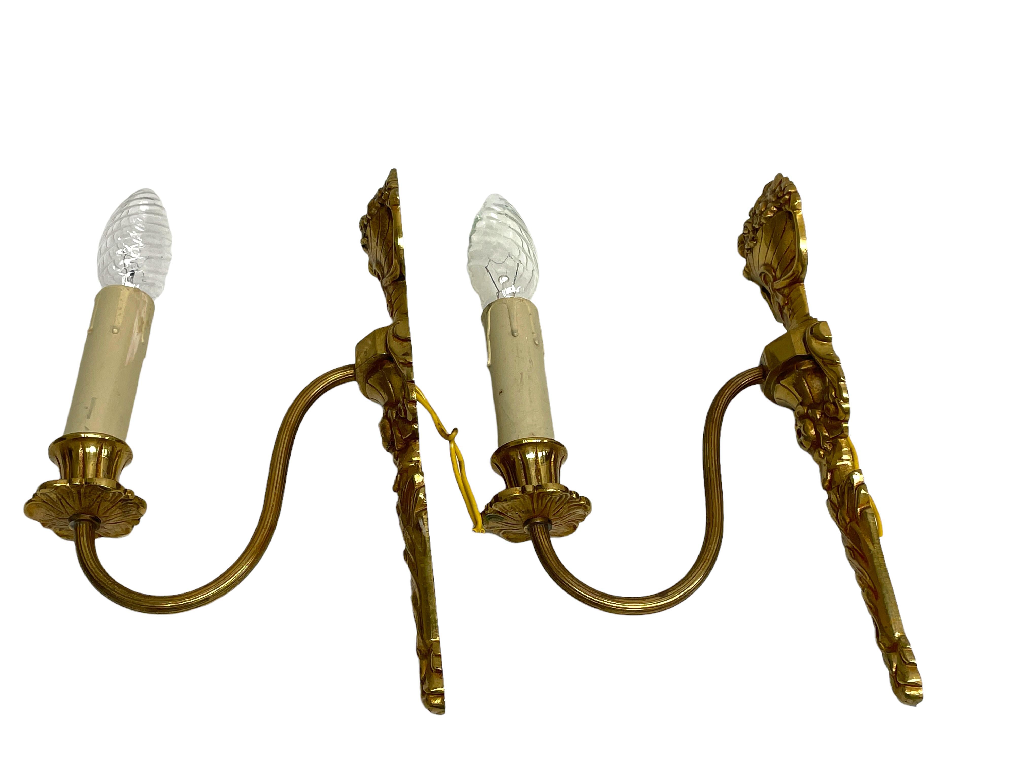 Pair of Empire Wall Sconces in Bronze with Flower Basket Motif, Sweden, 1950s For Sale 8