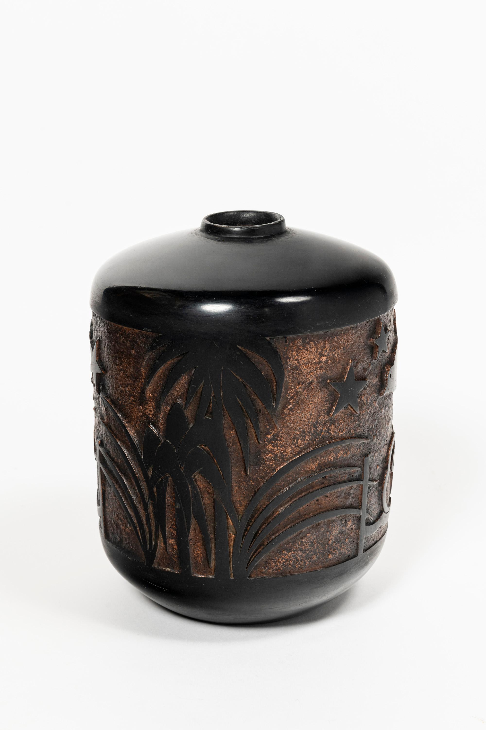 Francese Coppia di vasi in terracotta smaltata, periodo Art Déco, Francia, circa 1940. in vendita