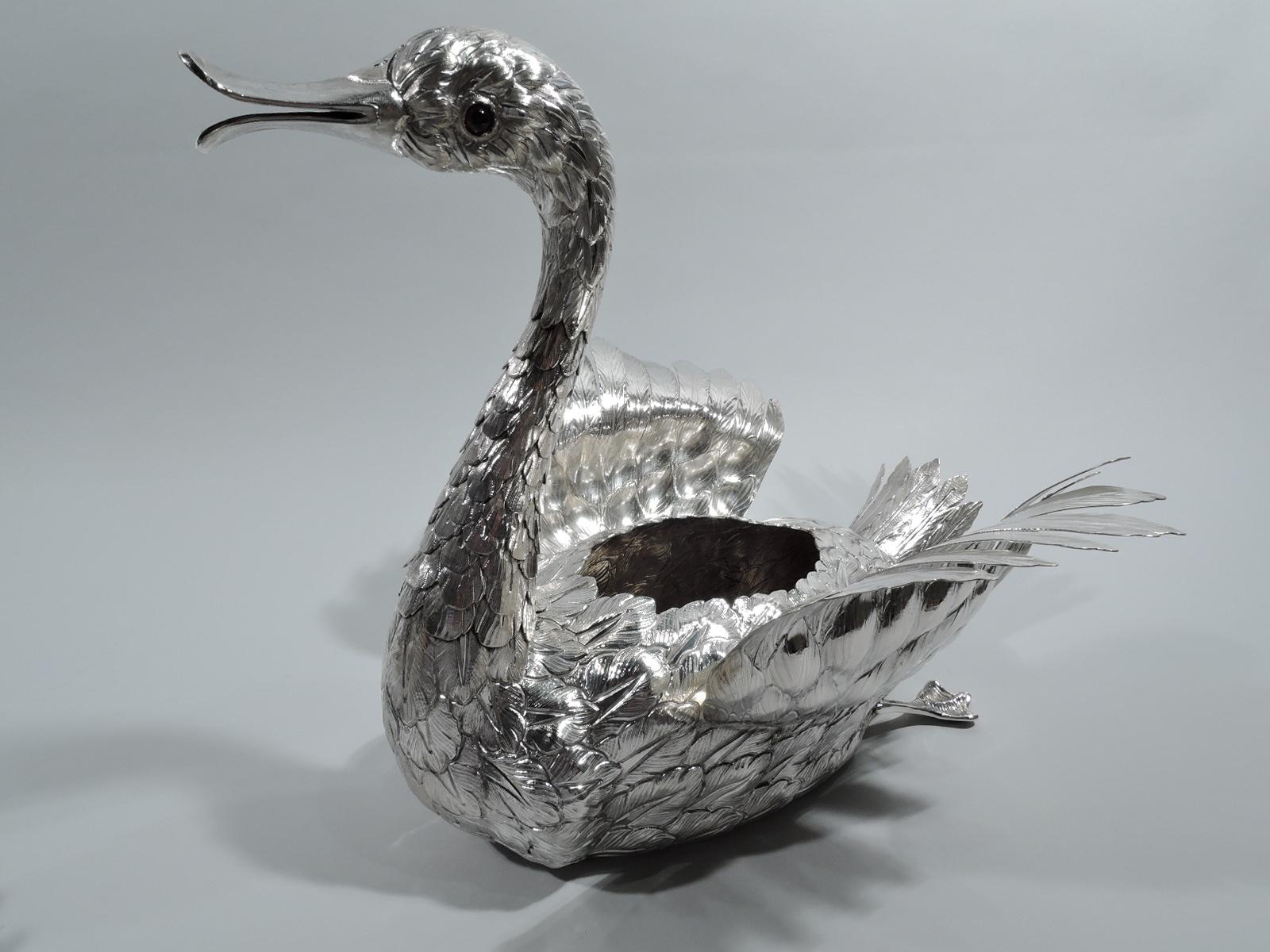 20th Century Pair of Enchanting Silver Swan Bird Centerpiece Bowls