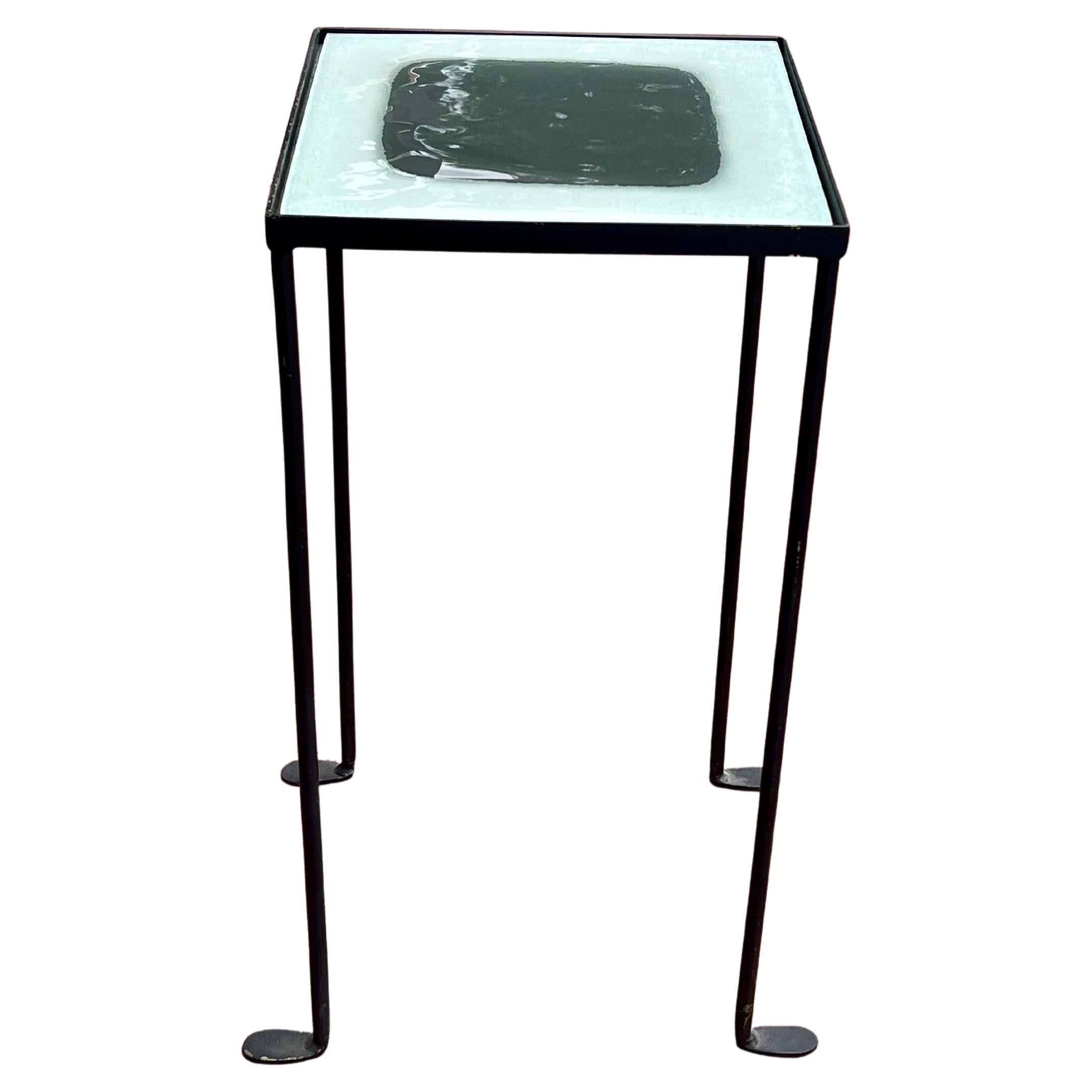 Post-Modern Pair of End Side Tables California Designe Glass Tops & Iron Frame by Anna Cabo For Sale
