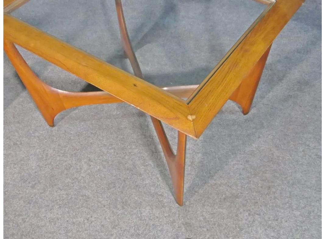 Beistelltische von Lane Furniture, Paar (amerikanisch) im Angebot