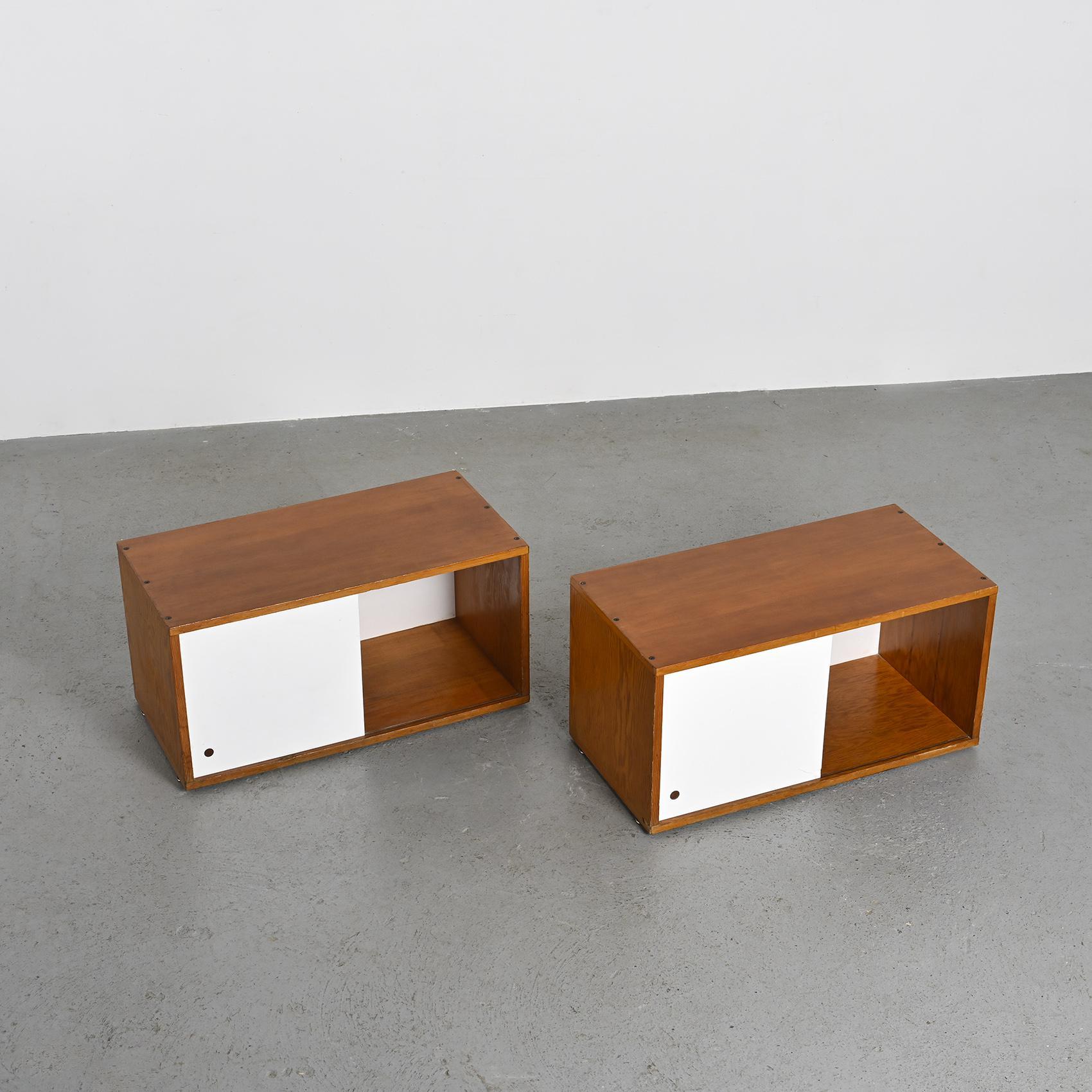 Pine Pair of end tables by Pierre Guariche for La Plagne, circa 1965 For Sale