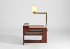 Pareja de mesas auxiliares con lámparas adosadas de la colección de Thierry Despont