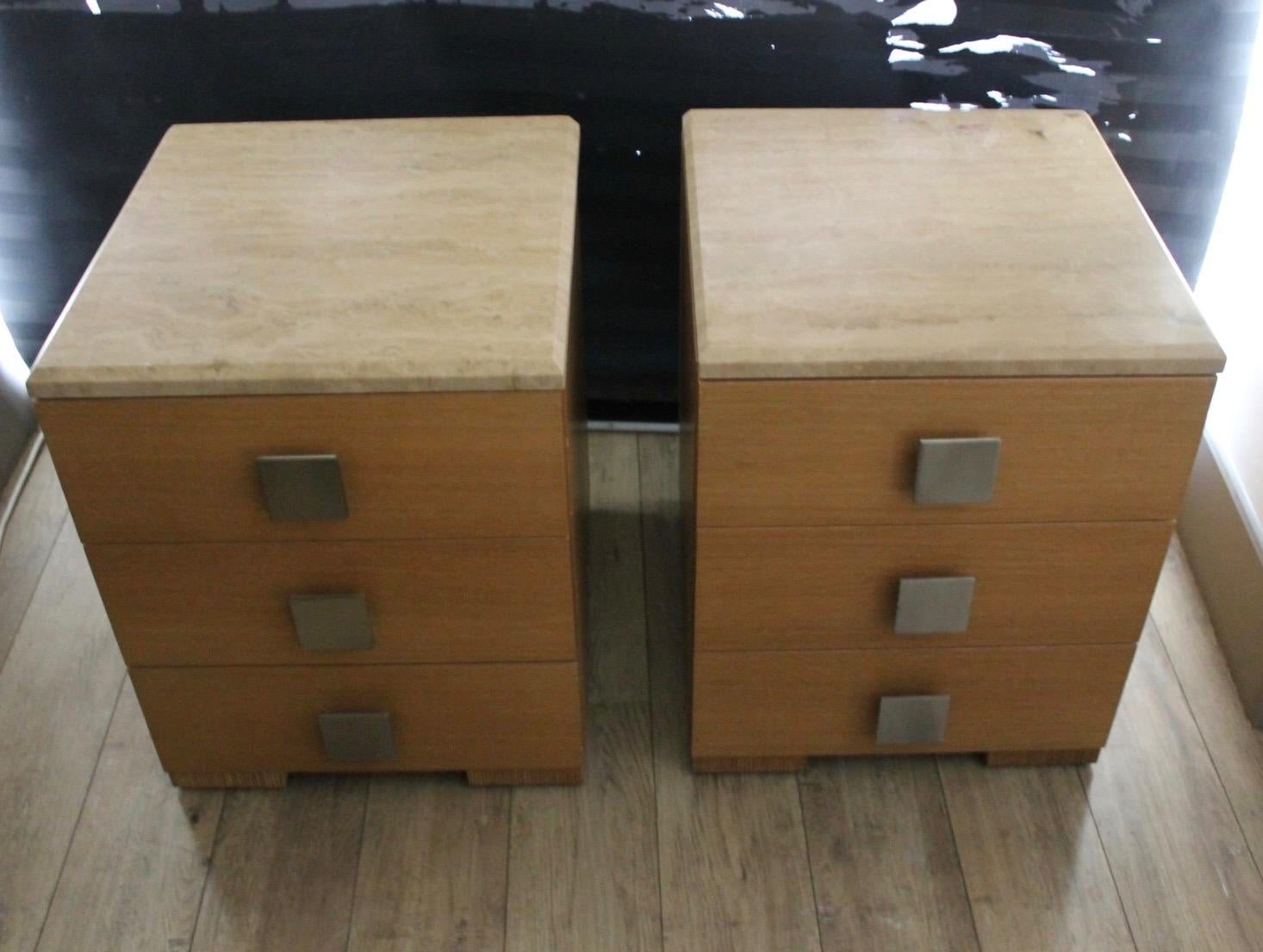 Fruitwood Pair of ends tables, Frêne, Italian, Design 1980 For Sale