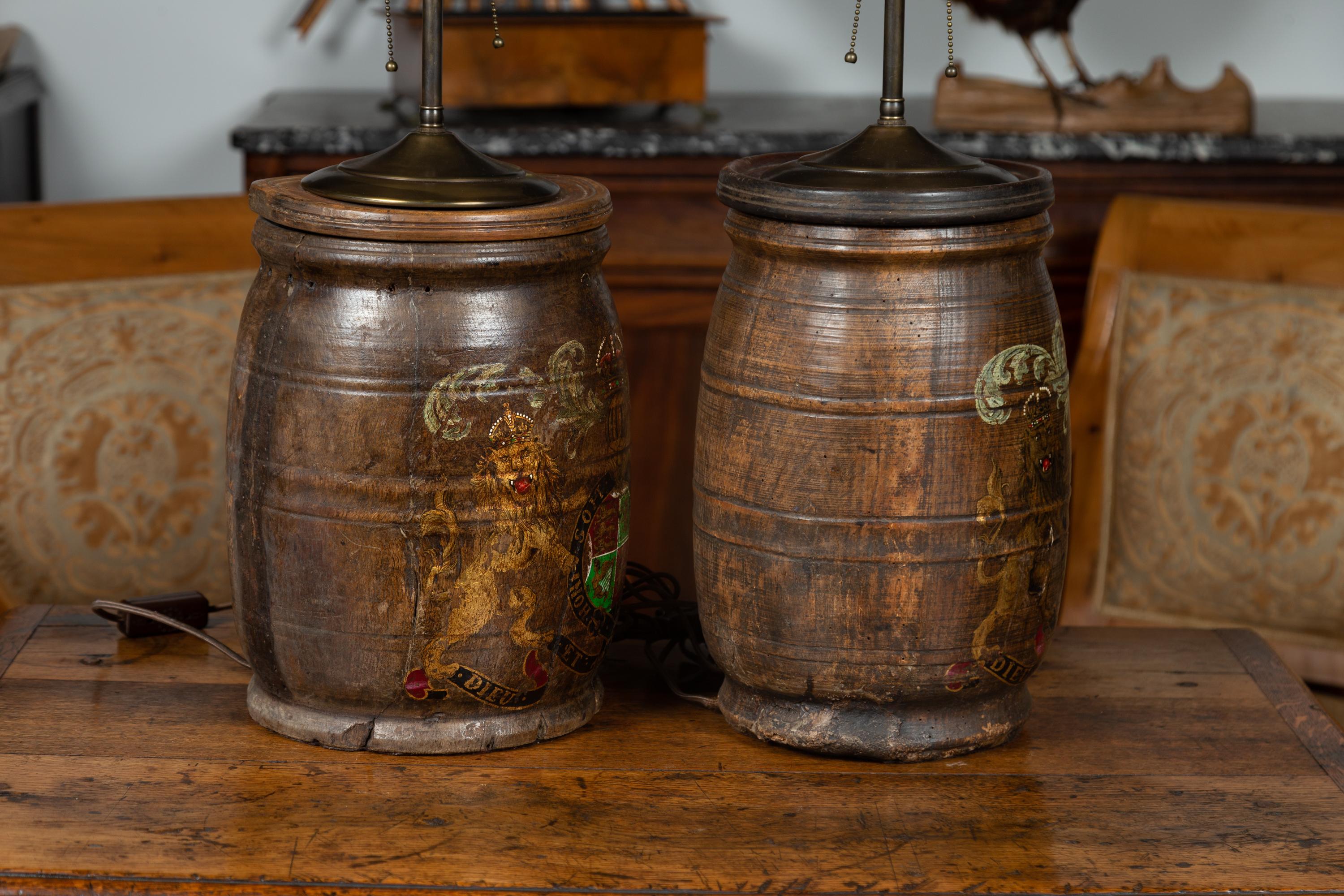 19th Century Pair of English 1880s Wooden Barrels with Coat of Arms Made into Table Lamps For Sale
