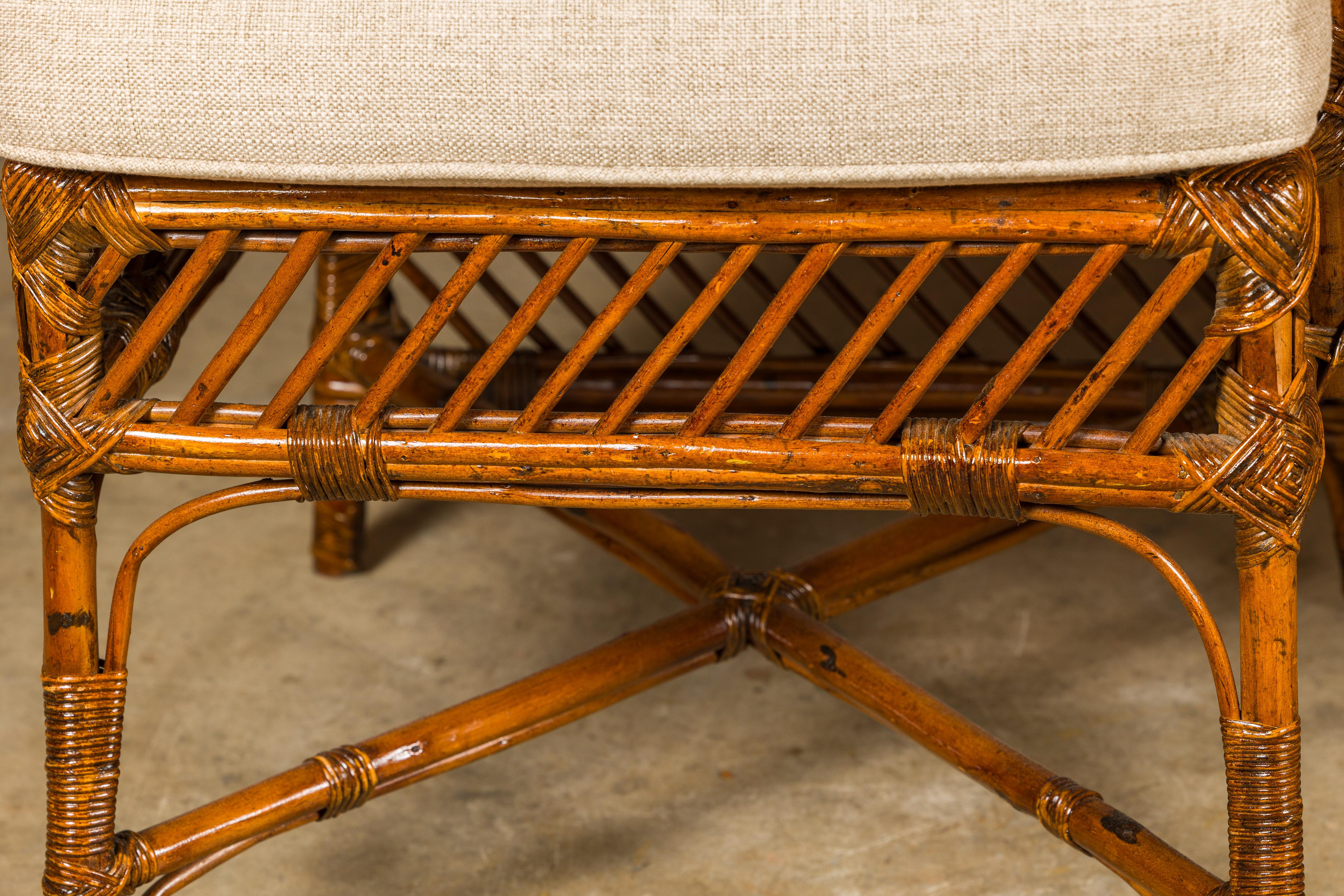 Pair of English 1890-1920s Bamboo and Rattan Chairs with Custom Cushions For Sale 9