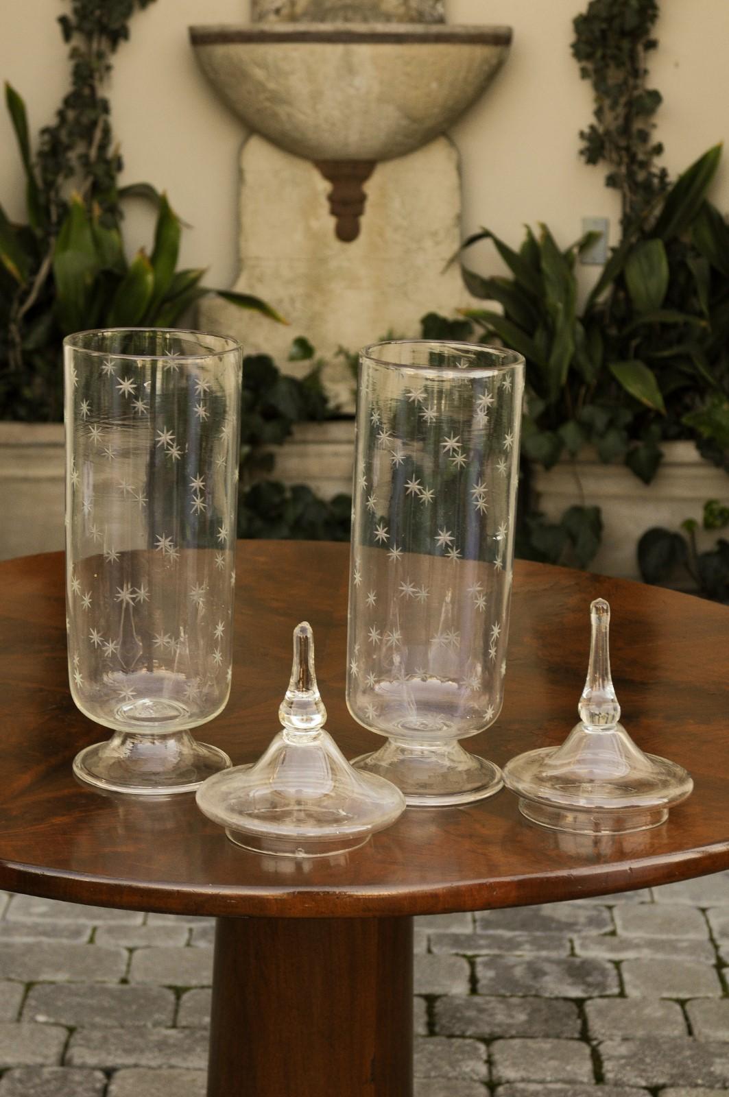 Pair of English 1900s Edwardian Period Tall Lidded Jars with Petite Star Motifs For Sale 1