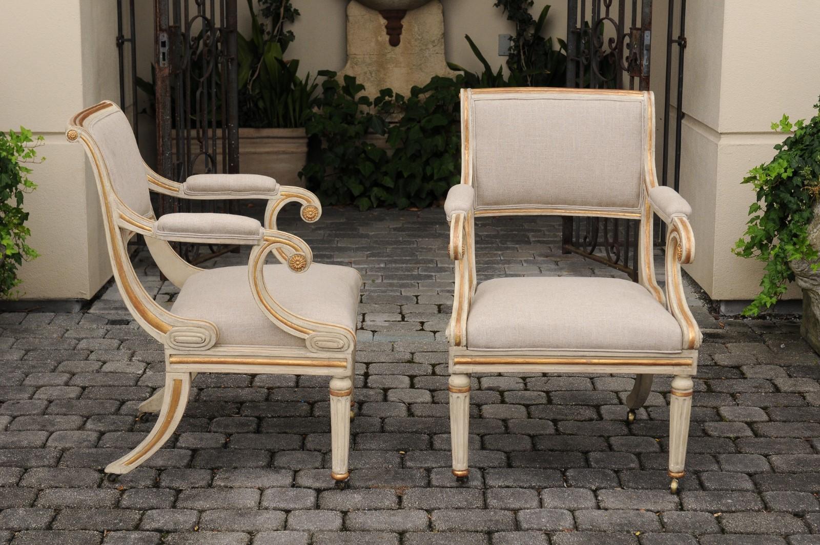 20th Century Pair of English 1900s Regency Style Painted and Parcel-Gilt Armchairs on Casters