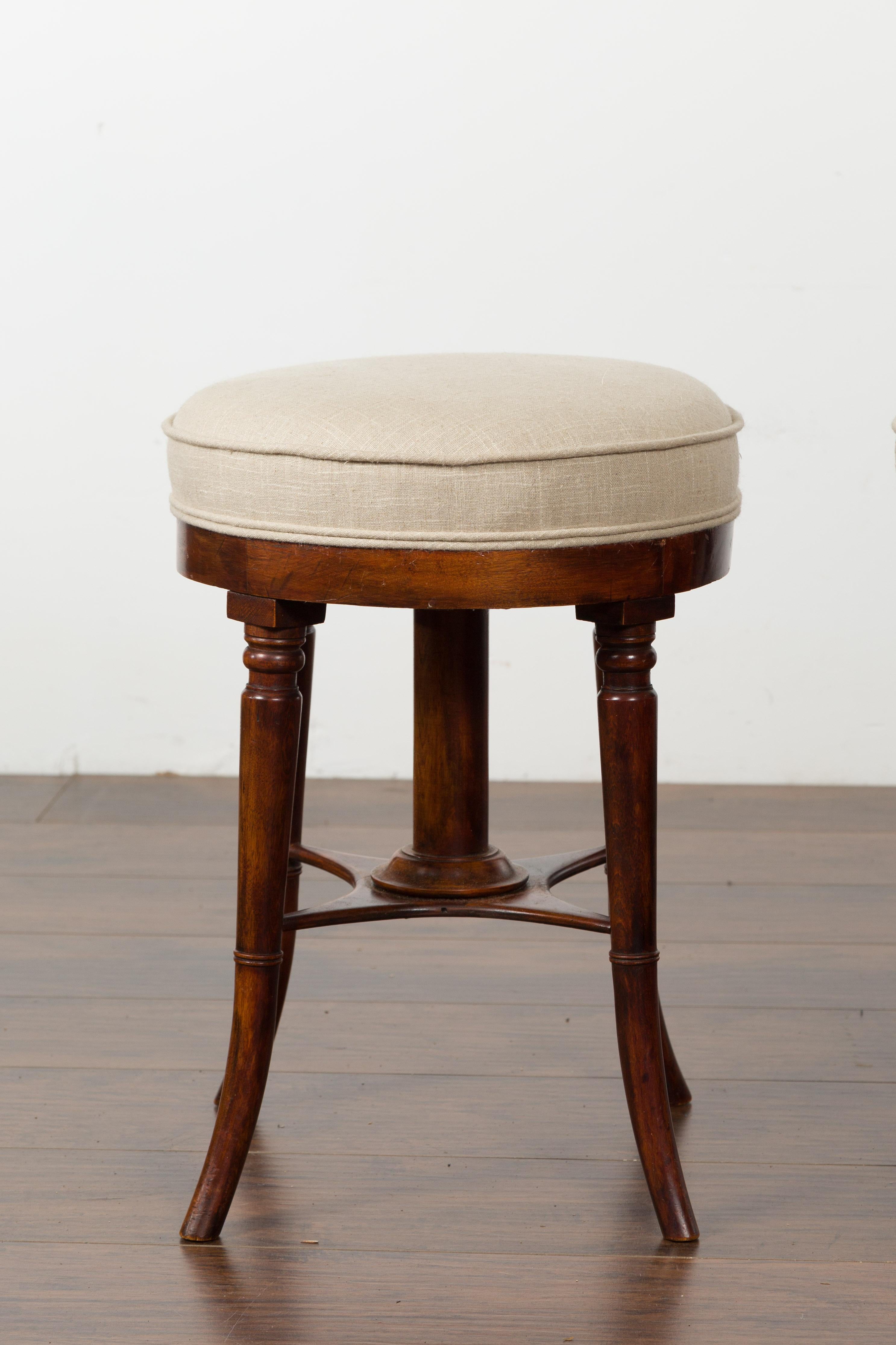 French Pair of English 1920s Mahogany Stools with Turned Legs and New Upholstery For Sale