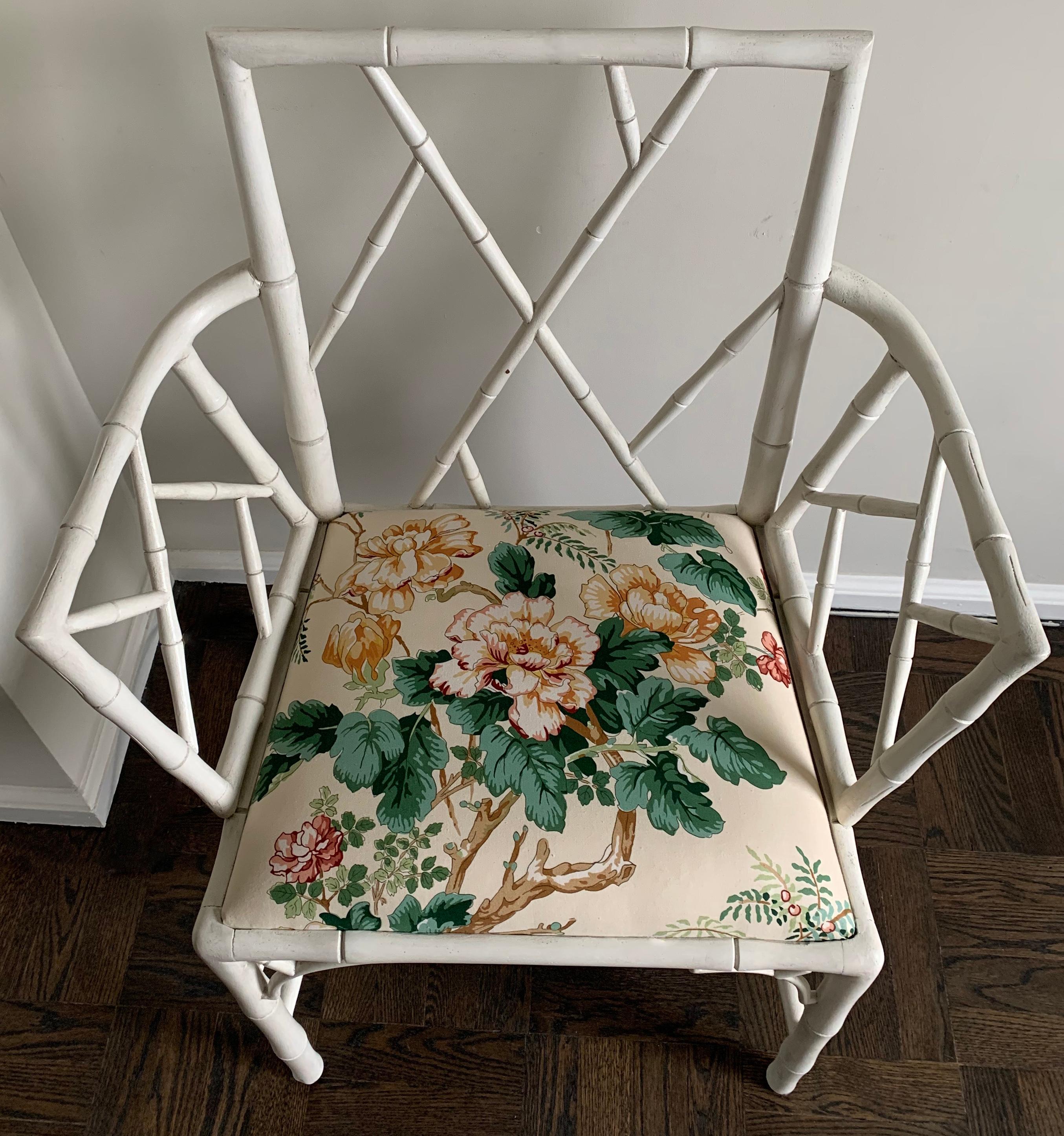 Painted Pair of English 1940s Faux Bamboo White Armchairs