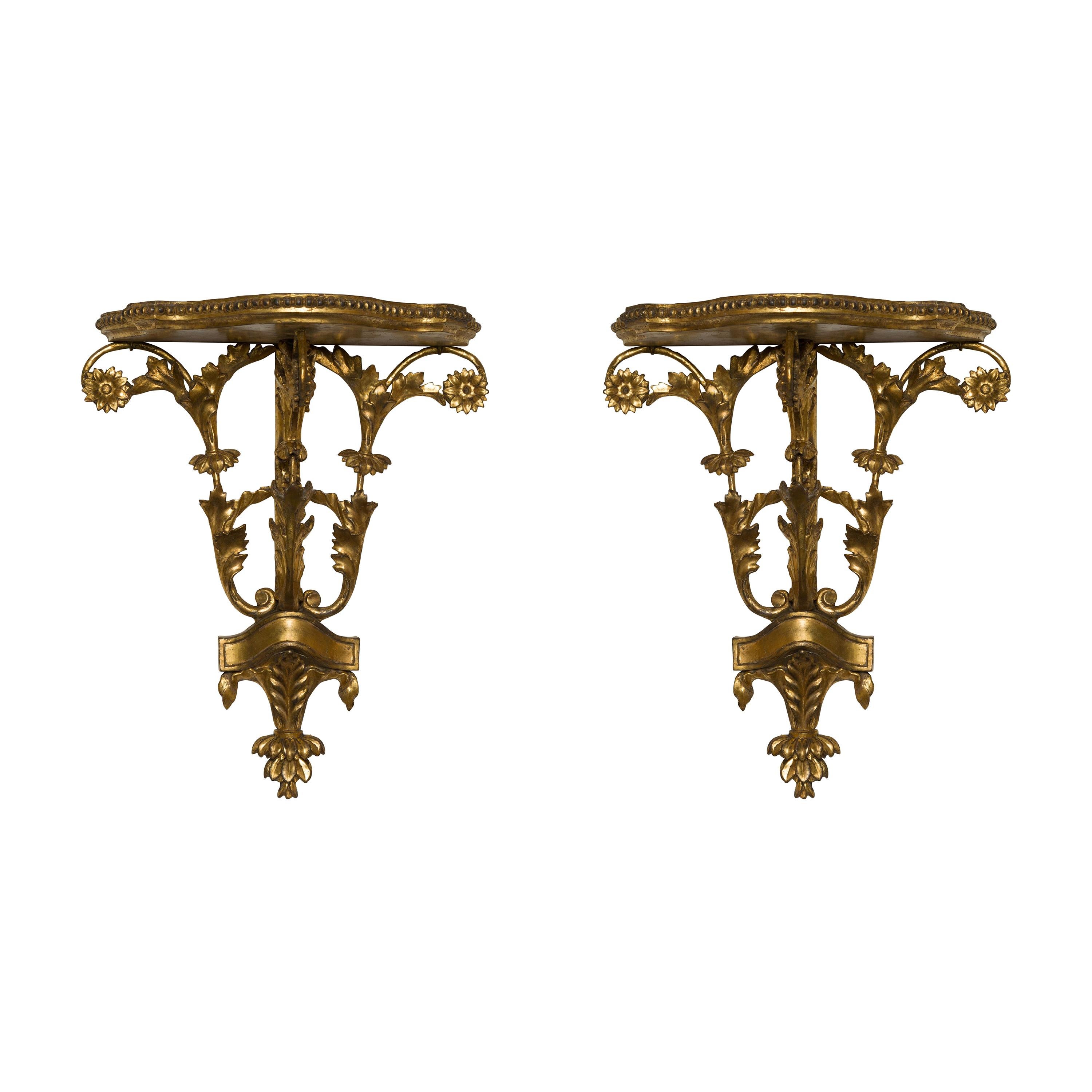 Pair of English 19th Century Carved Giltwood Brackets with Foliage and Flowers
