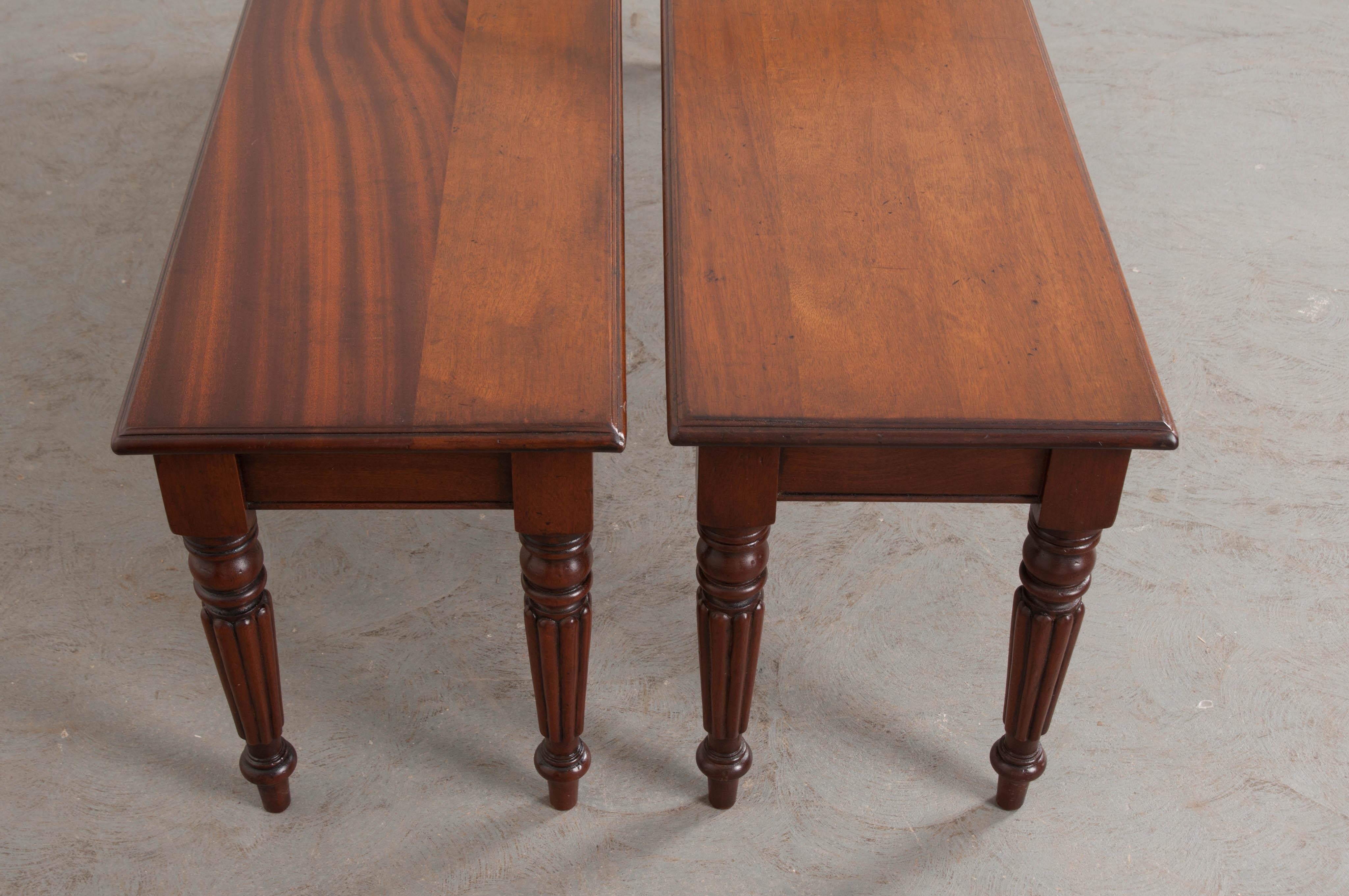 Pair of English 19th Century Mahogany Benches In Good Condition In Baton Rouge, LA