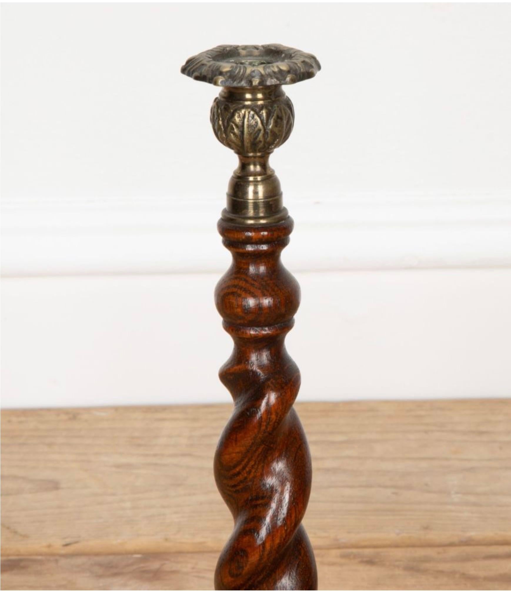 Pair of English 19th Century Oak Candlesticks 1