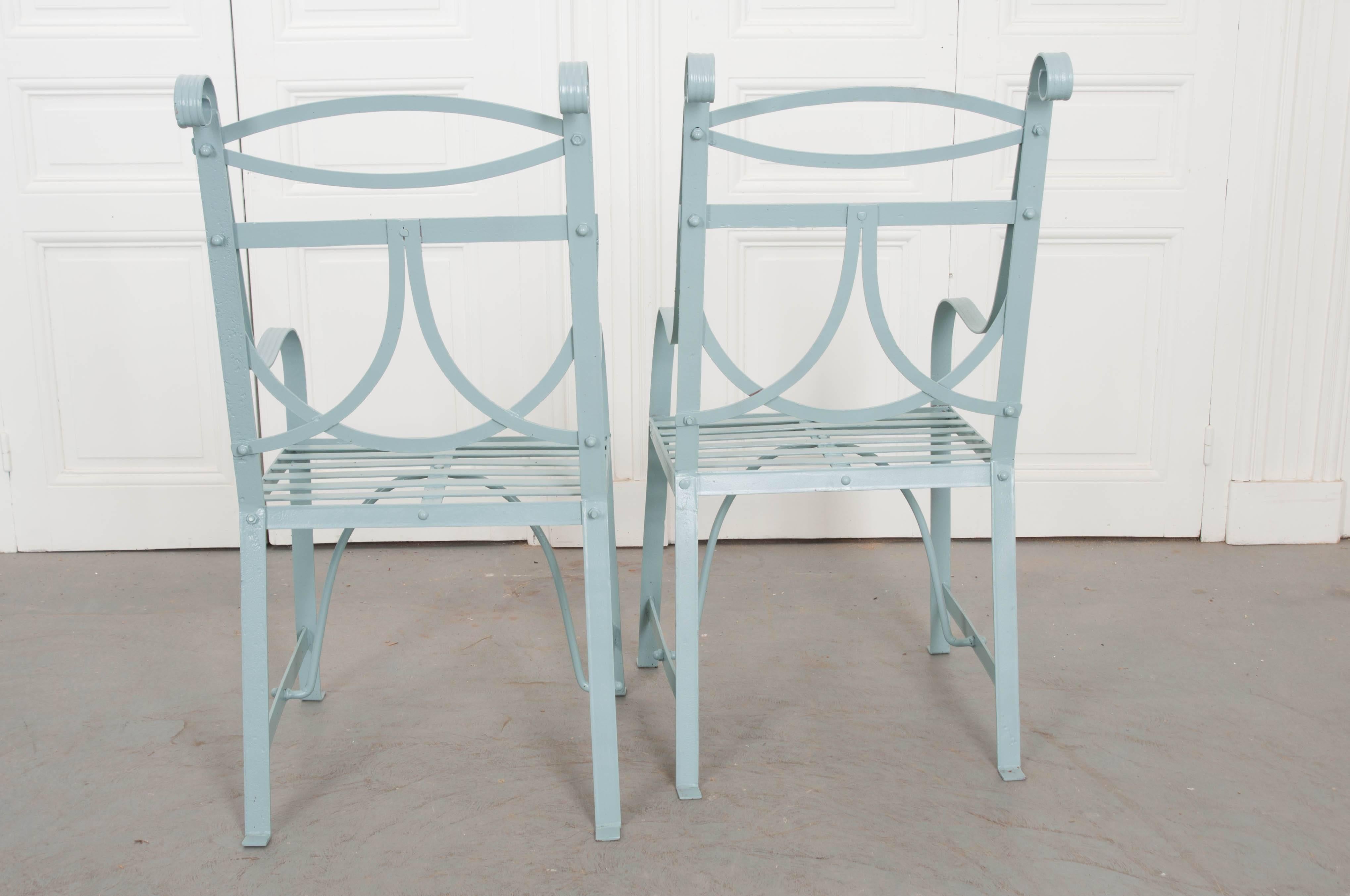 Pair of English 19th Century Painted Regency Garden Chairs 10