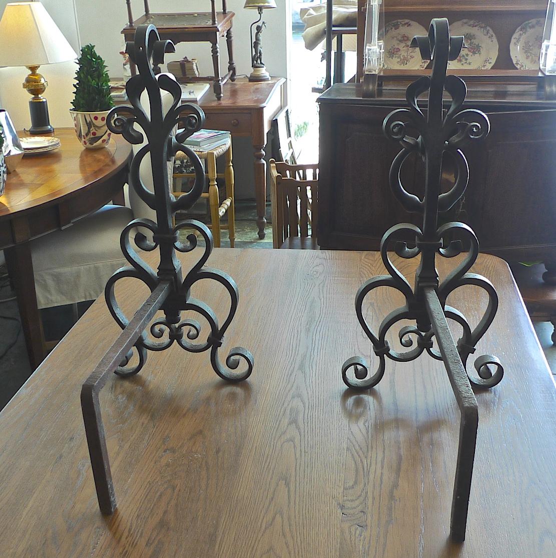 Pair of English 19th Century Wrought Iron Hand Forged Andirons For Sale 2