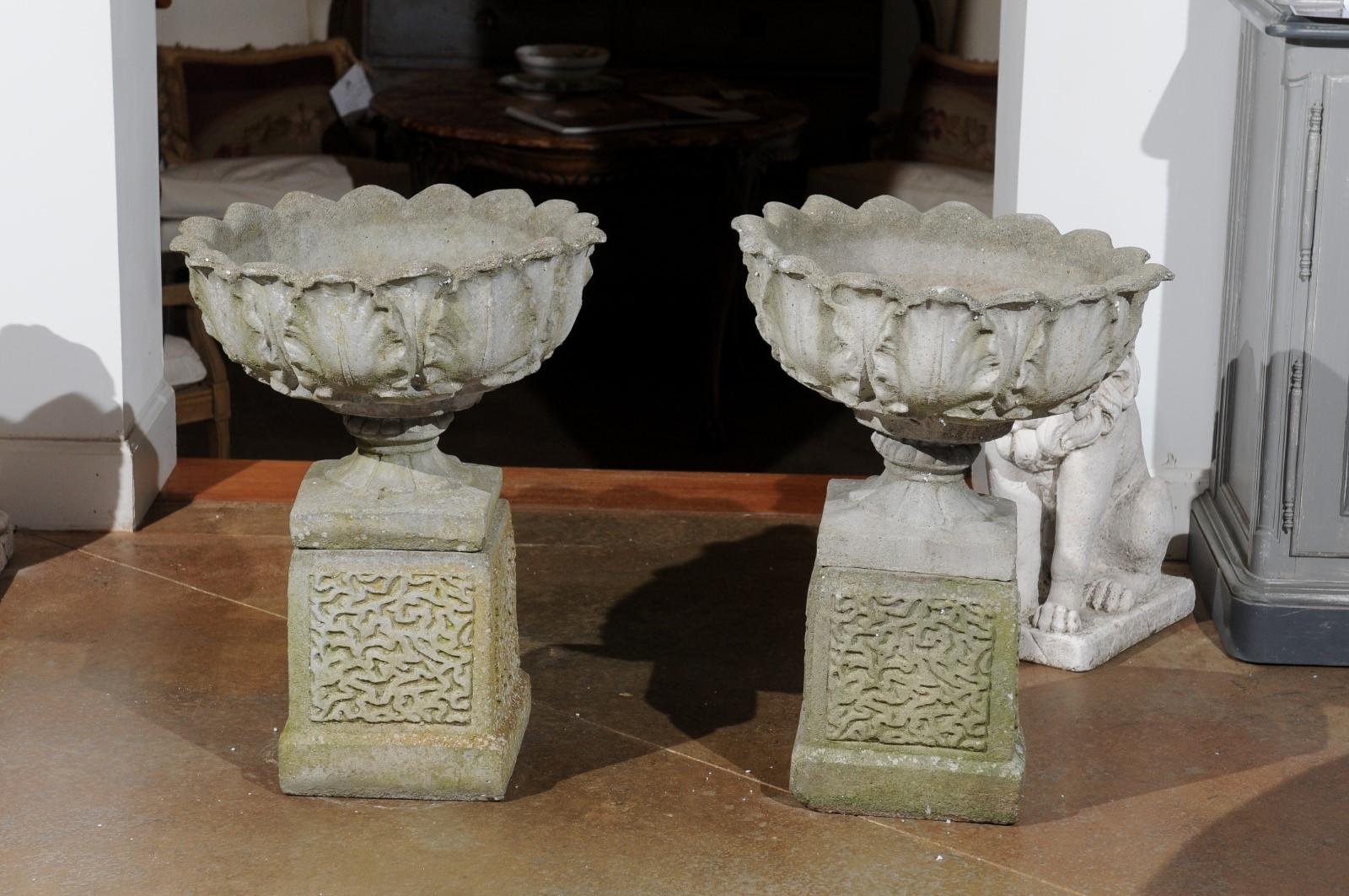 Pair of English 20th Century Stone Urns on Pedestals with Acanthus Leaf Motifs For Sale 6