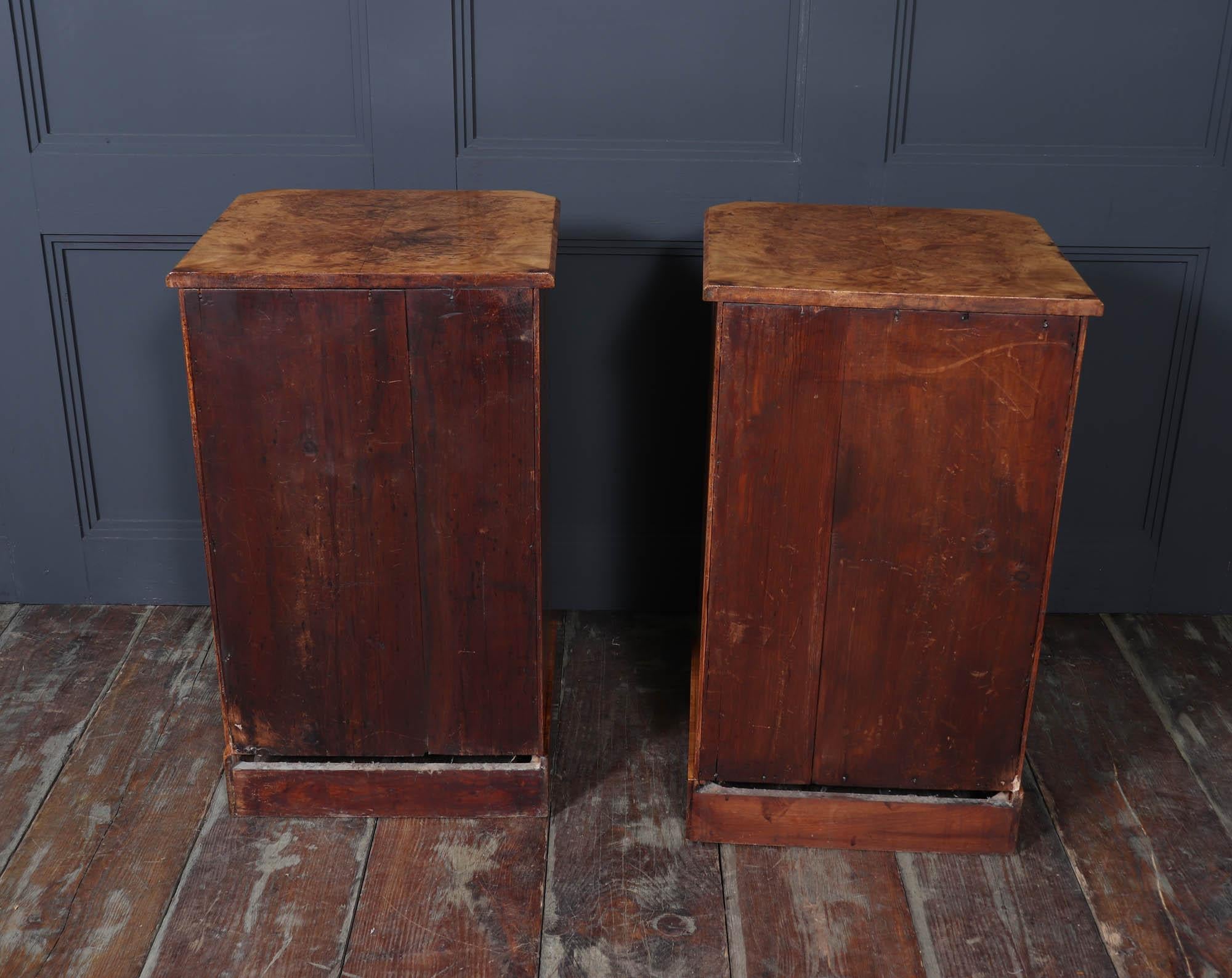 Pair of English Antique Burr Walnut Bedside Cabinets For Sale 5