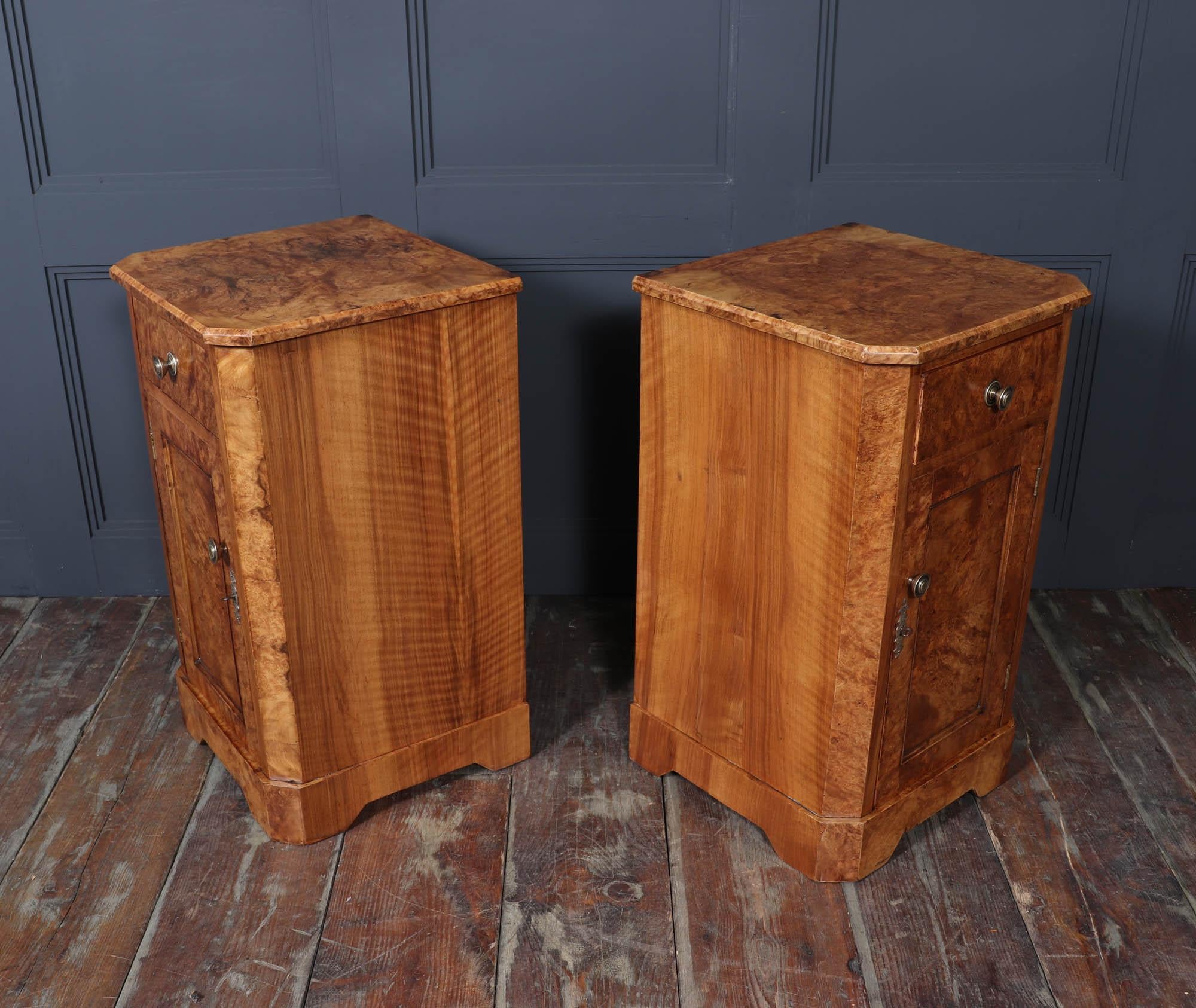 Pair of English Antique Burr Walnut Bedside Cabinets For Sale 3