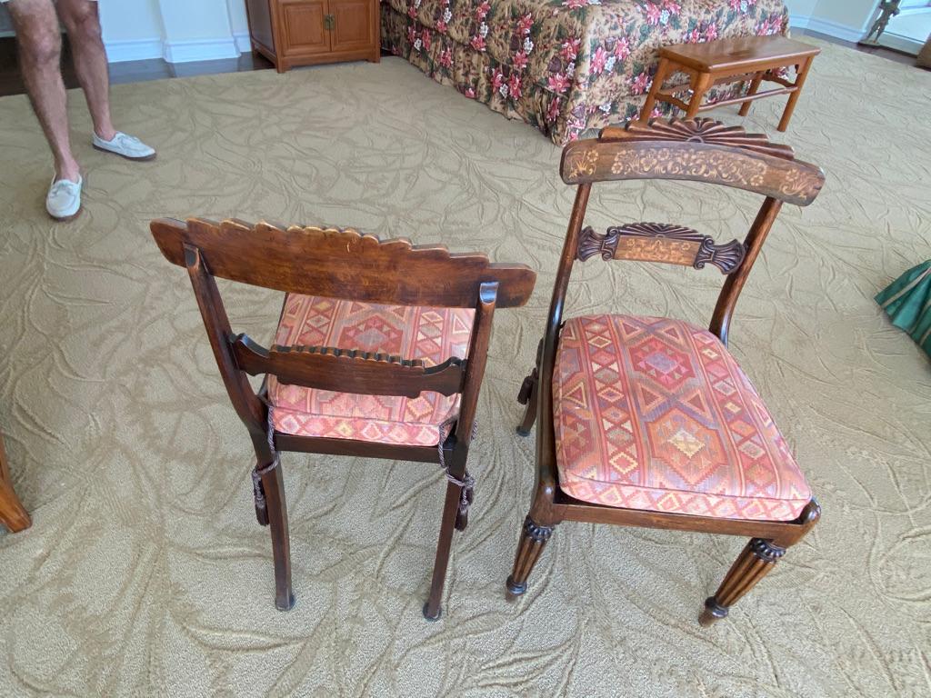 Late 19th Century Pair of English Antique Regency Side Chairs For Sale