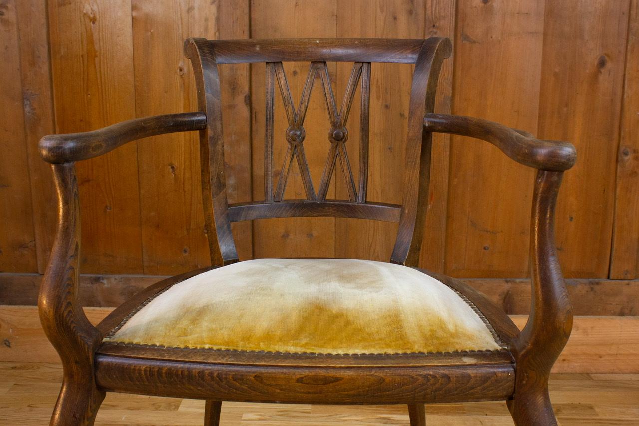 Pareja de sillones ingleses - Renacimiento Chippendale, terciopelo mostaza Circa 1900 siglo XX en venta
