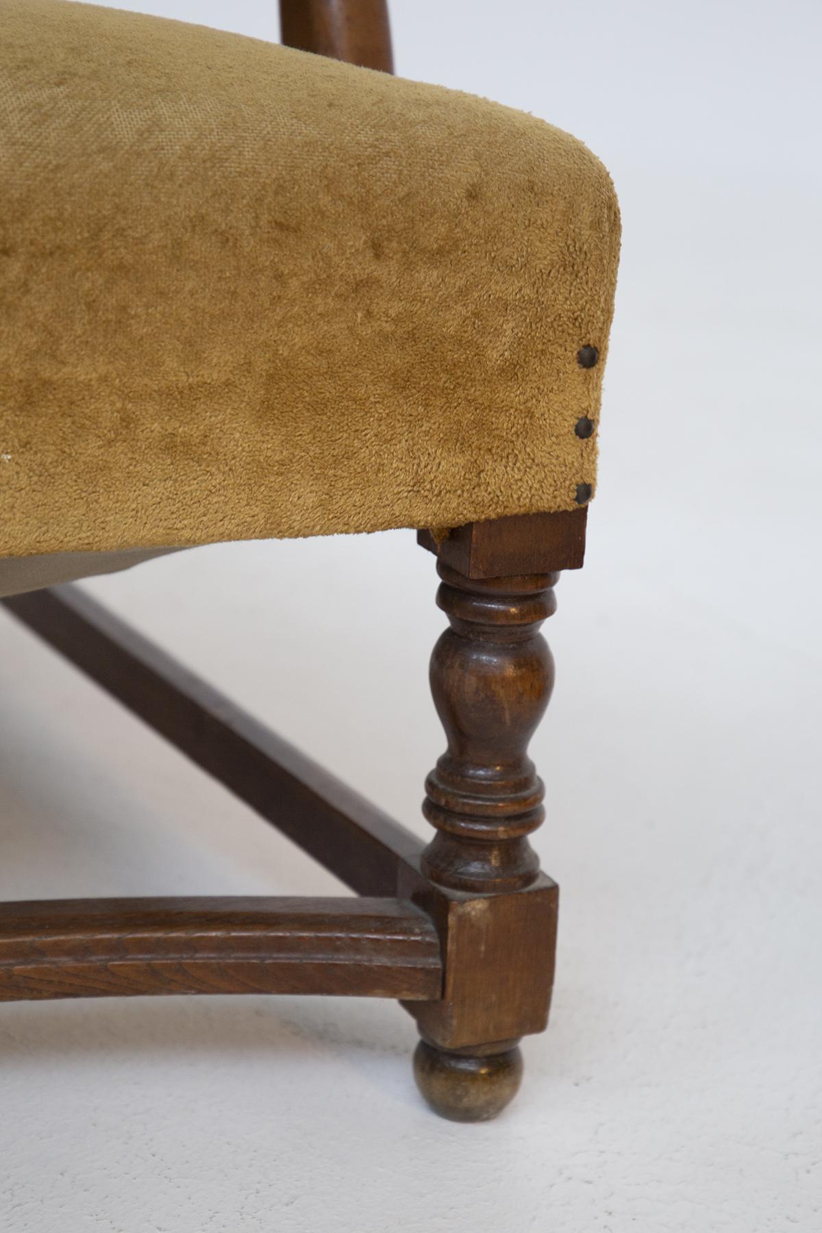 Pair of English Armchairs in Velvet and Walnut Wood  For Sale 4