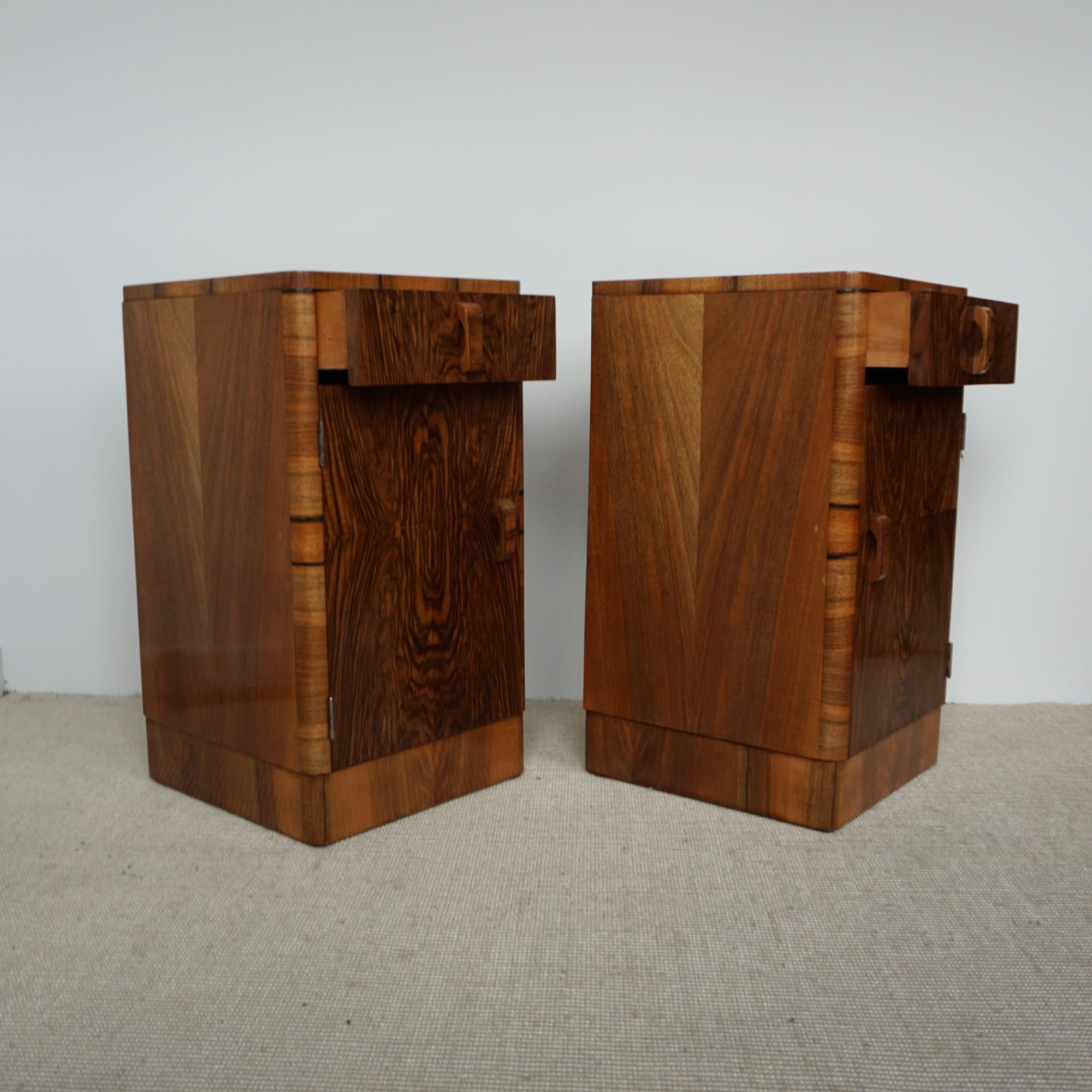 Pair of English Art Deco Burr Walnut Bedside Cabinets  4