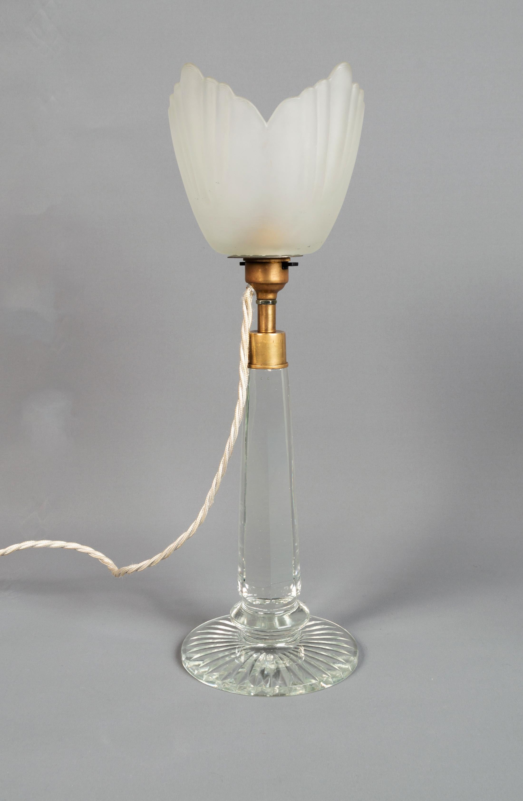 Art déco Paire de lampes de bureau anglaises Art Déco en cristal, vers 1920 en vente
