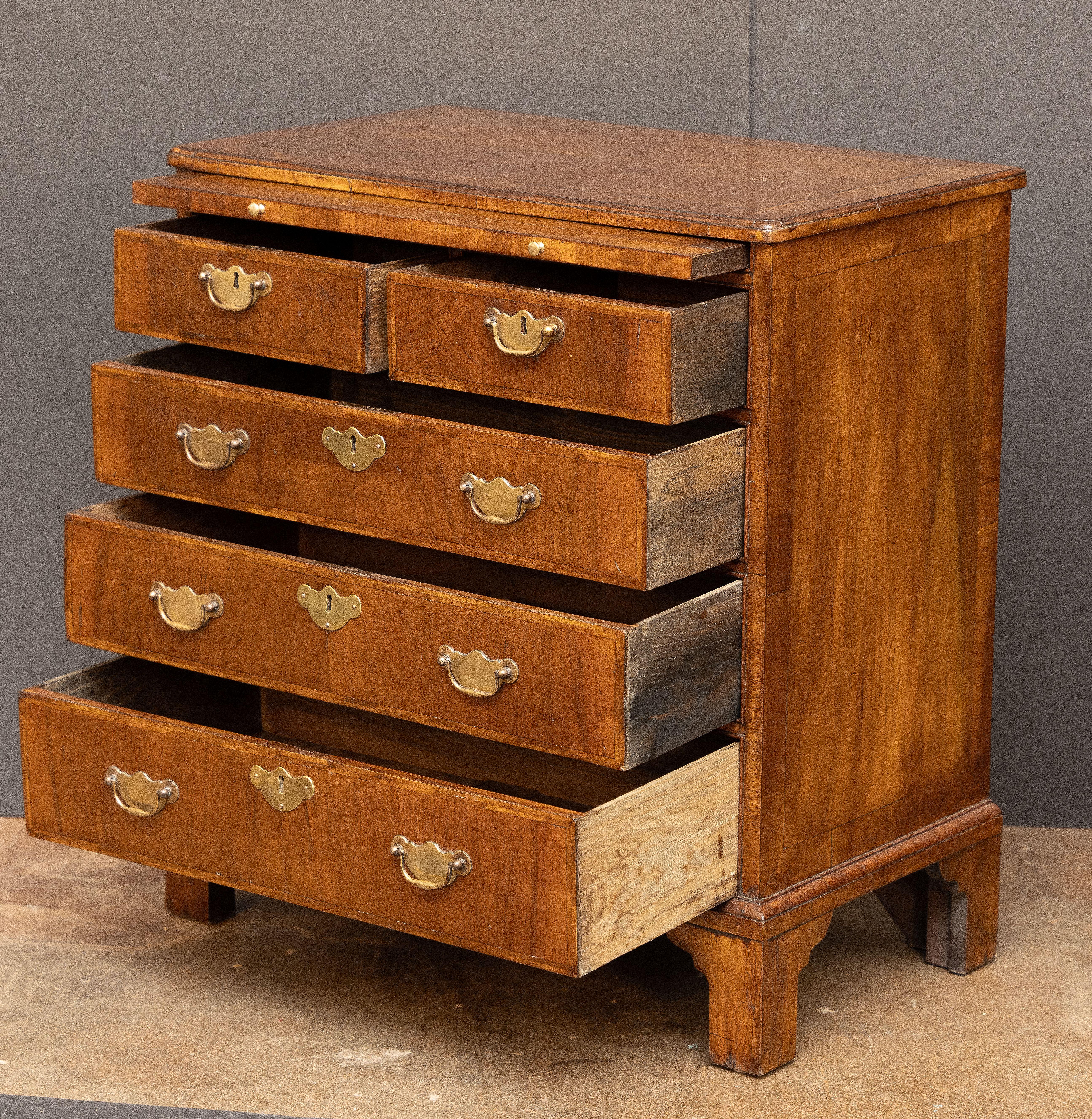 Pair of English Bachelor's Small Chests of Walnut For Sale 2