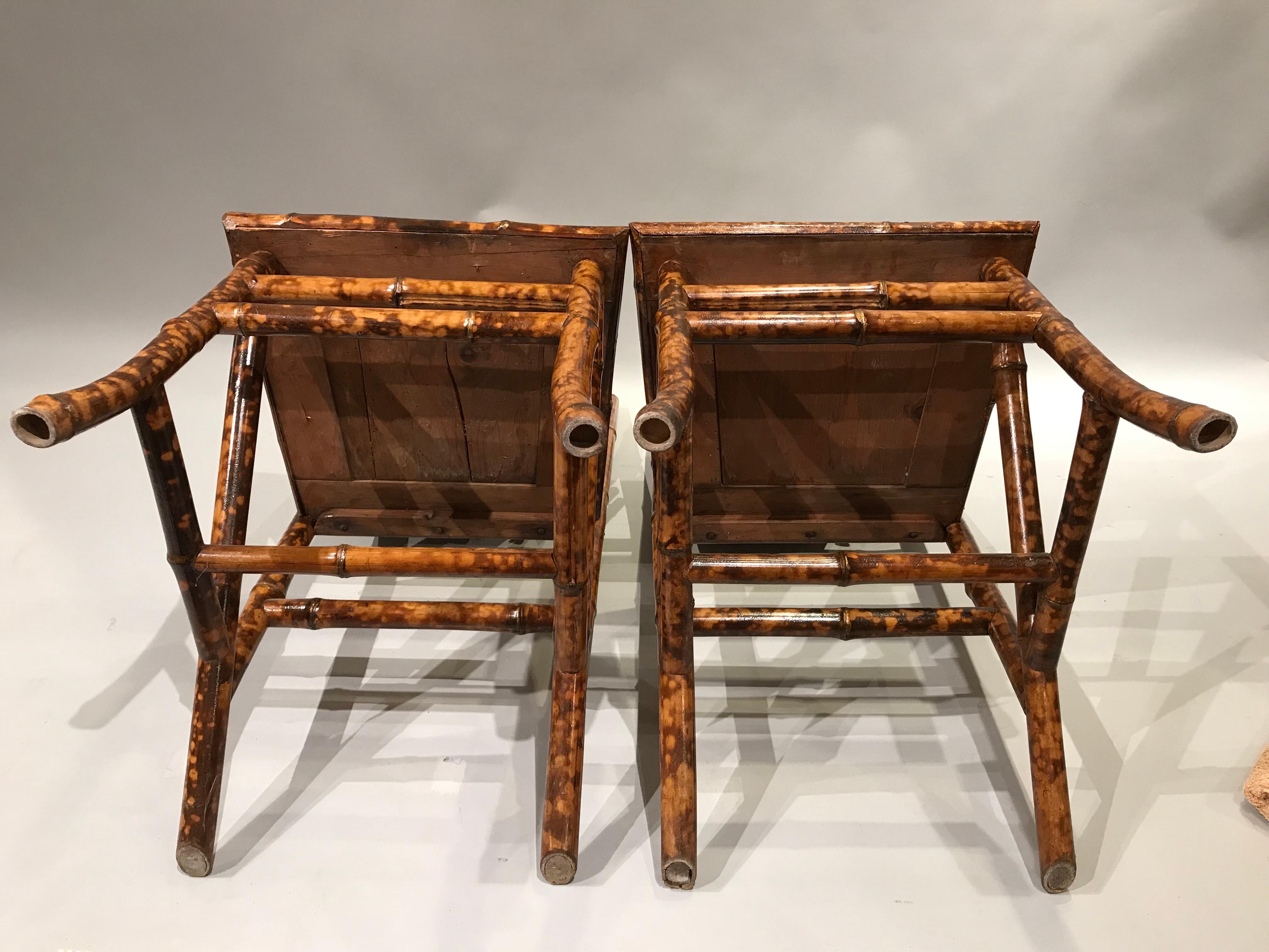 Pair of English Bamboo Lacquered Side Chairs, circa 1880 4