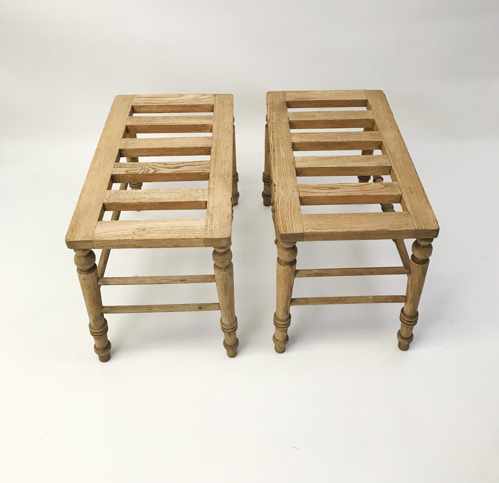 Bleached ENGLISH BLEACHED OAK Pair of Luggage Racks, Late 19th Century