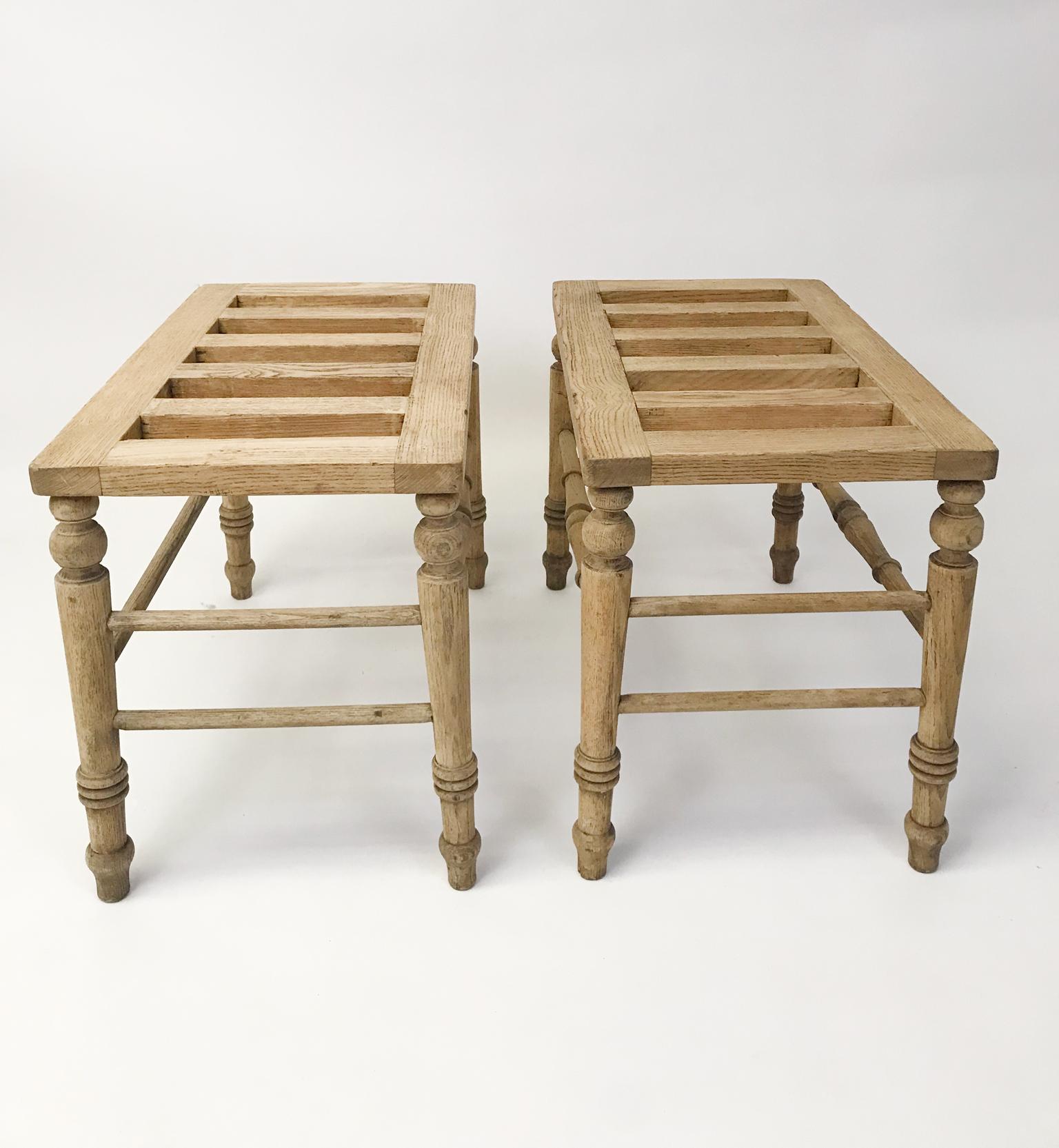 ENGLISH BLEACHED OAK Pair of Luggage Racks, Late 19th Century In Fair Condition In Somerton, GB