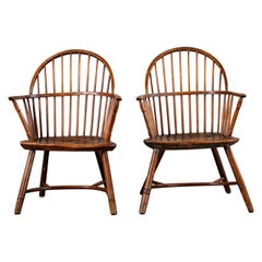 Antique Pair of English Bow Back Windsor Chairs