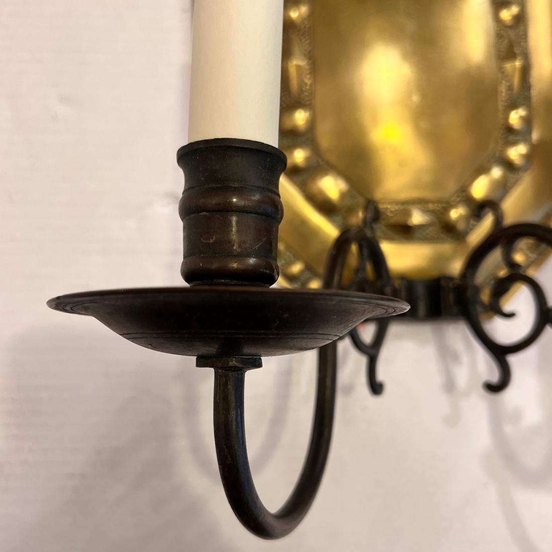 Coppia di lampade inglesi in bronzo In condizioni buone in vendita a New York, NY