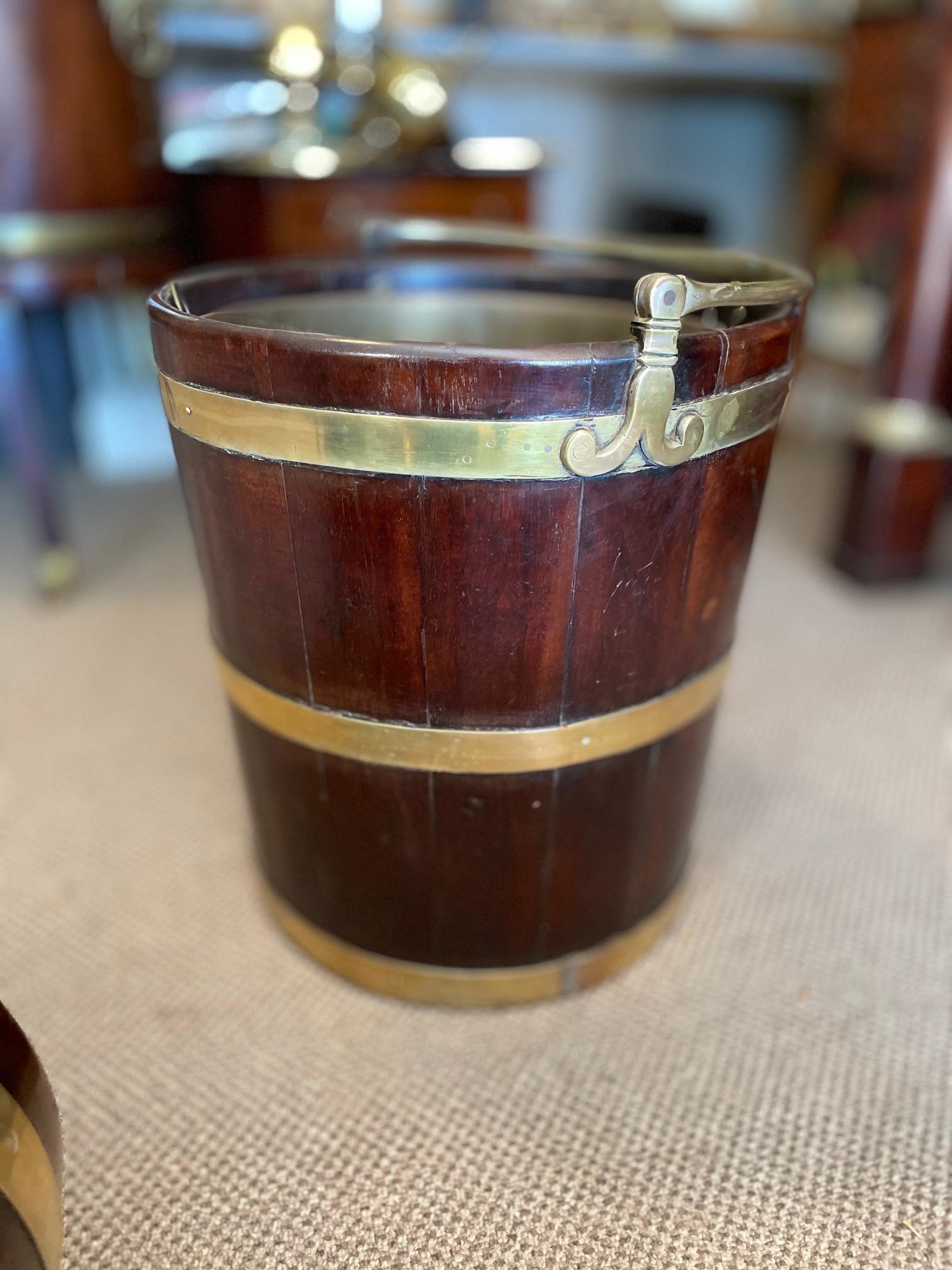 Pair of English Buckets Mahogany and Brass George III For Sale 3