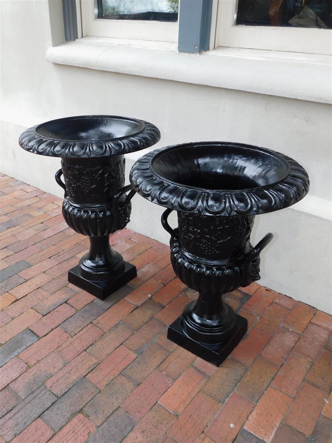 Mid-19th Century Pair of English Cast Iron and Powered Coated Campana-Form Garden Urns, C. 1850 For Sale