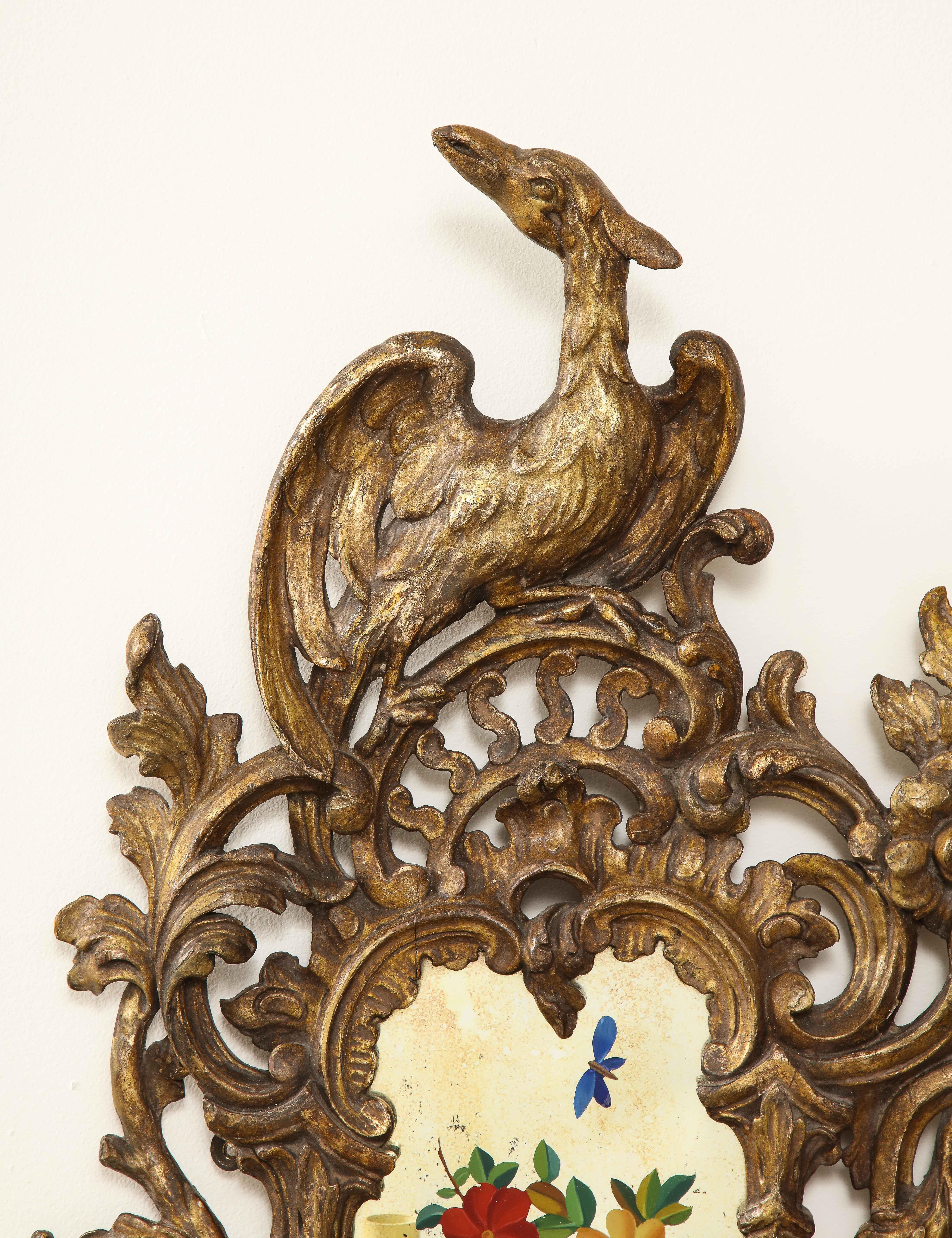Pair of English Chinoiserie Painted Reverse on Glass Giltwood Mirrored Sconces For Sale 5