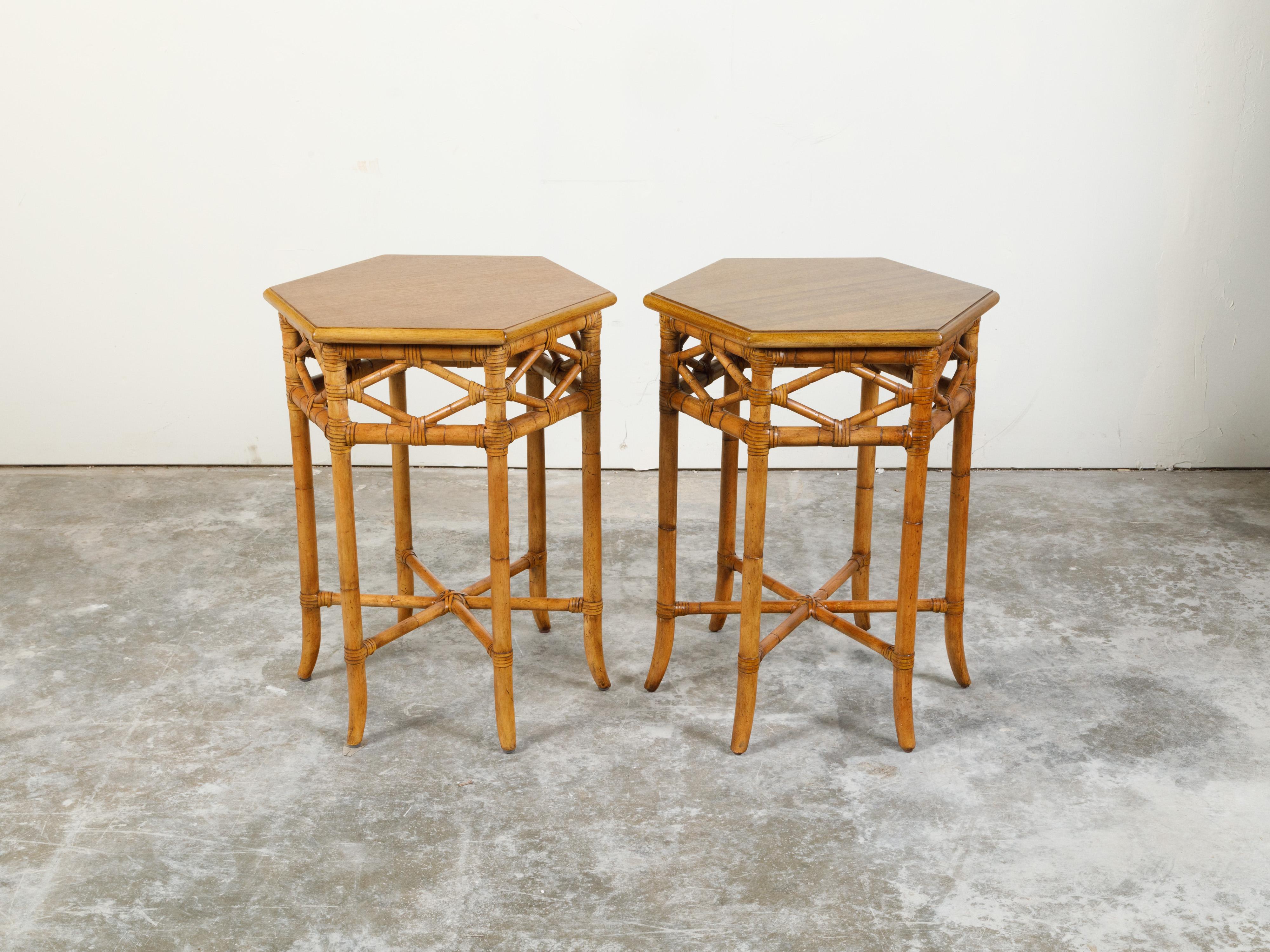 20th Century Pair of English Chinoiserie Style Faux Bamboo Side Tables with Hexagonal Tops