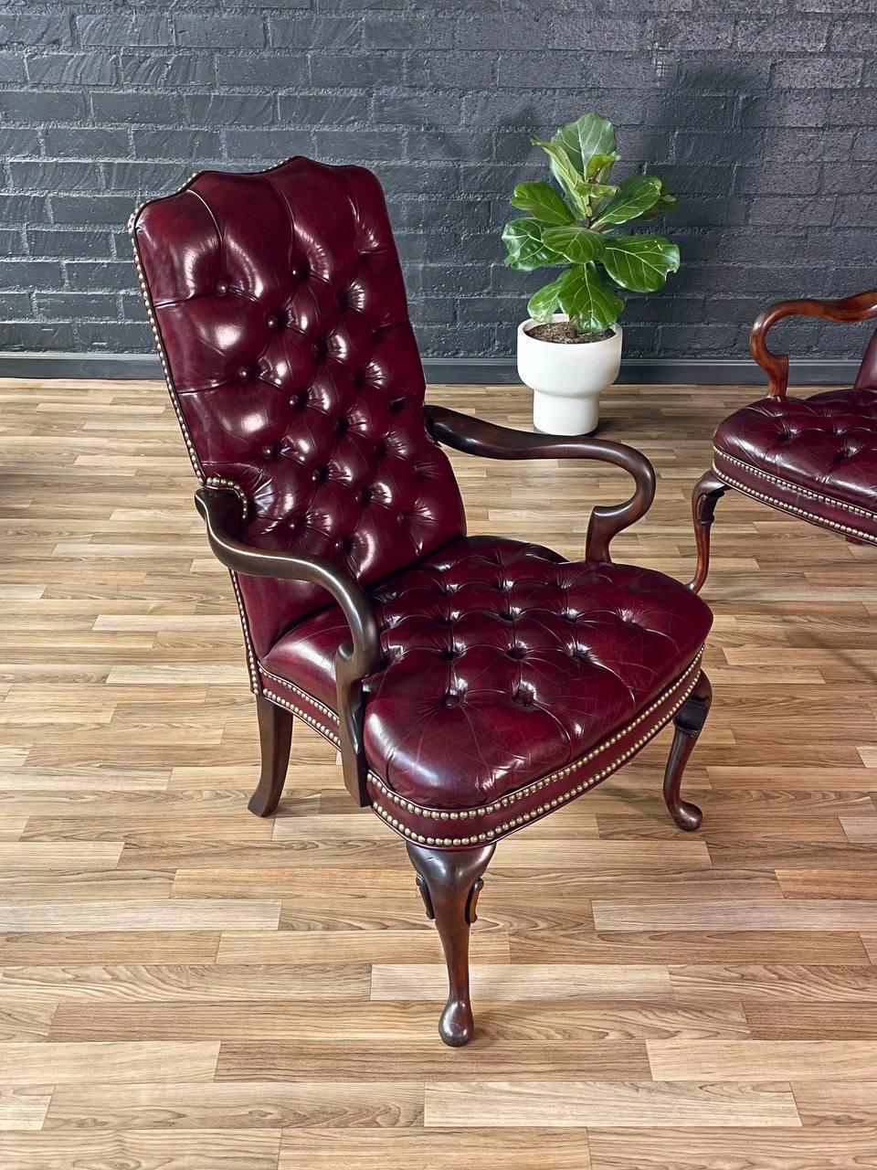 Pair of English Chippendale Style Button Tufted Leather Arm Chairs In Good Condition In Los Angeles, CA