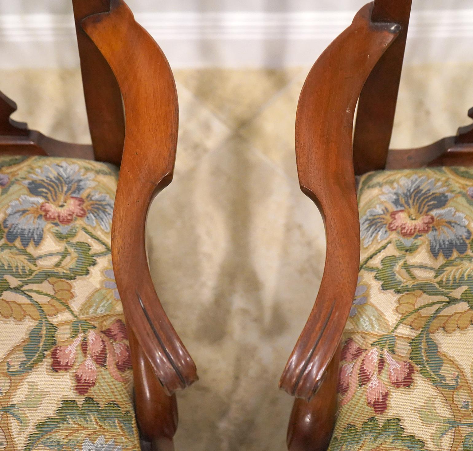 Pair of English Chippendale Style George III Carved Mahogany Armchairs C. 1820 For Sale 2