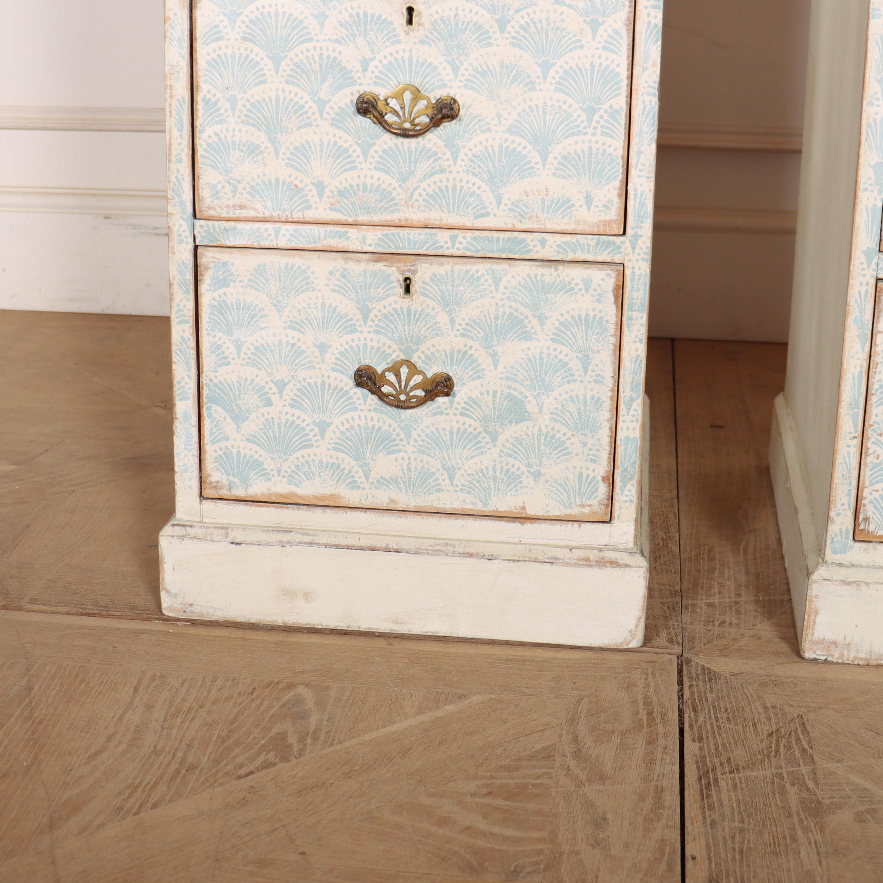 19th Century Pair of English Decorated Chest of Drawers For Sale