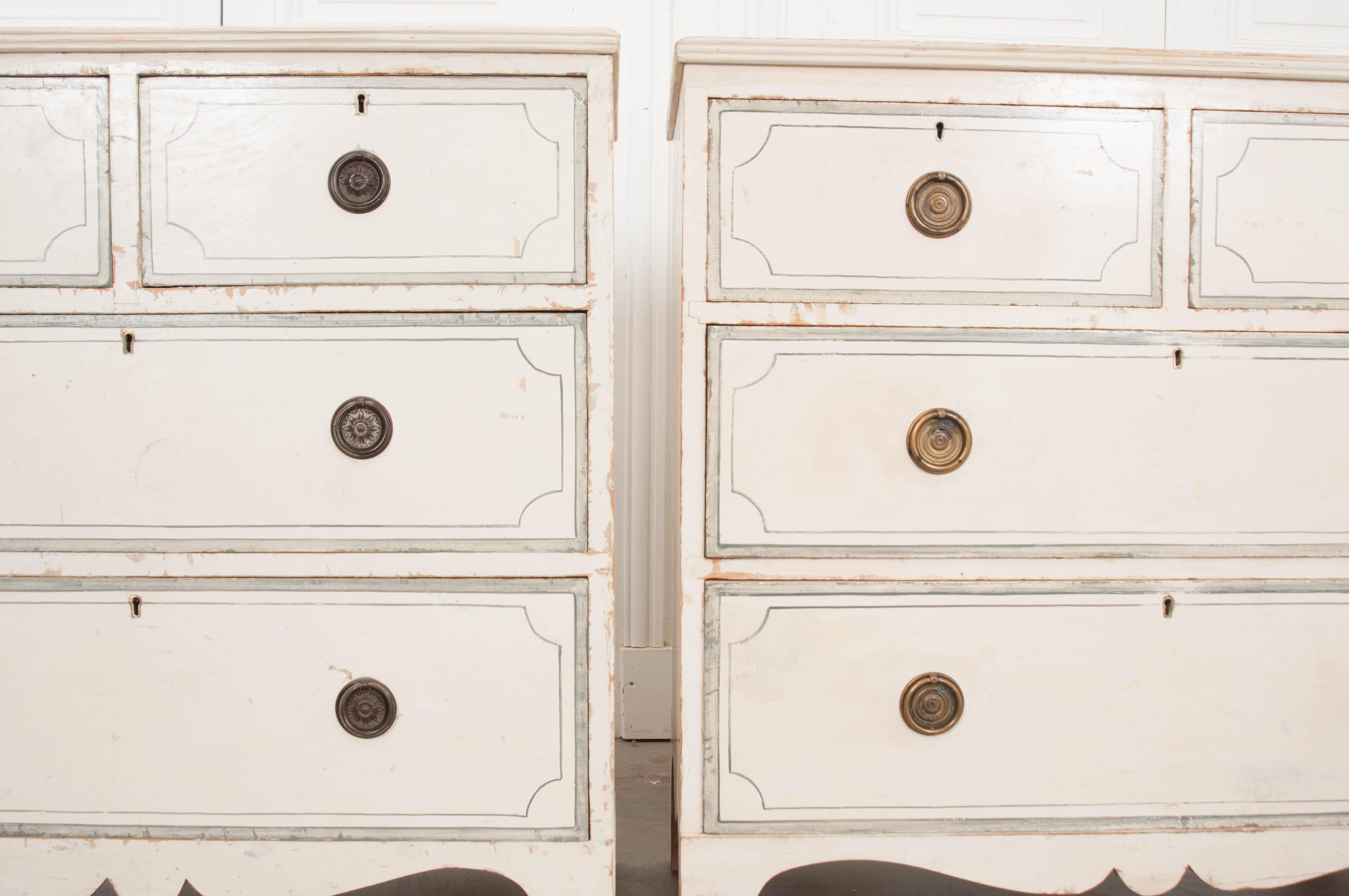 Pair of English Early 20th Century Edwardian Chests of Drawers (20. Jahrhundert)