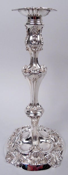 Pair of English Edwardian Rococo Sterling Silver Candlesticks, 1914