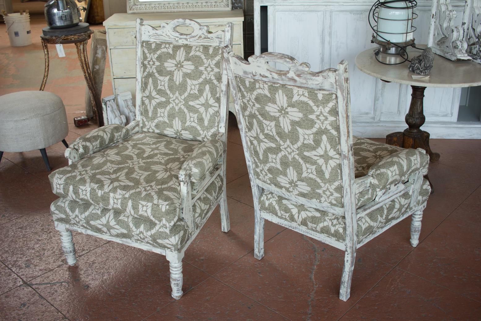 Pair of English Edwardian Upholstered Library Chairs 2