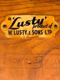 Pair of English Elm Bentwood Armchairs by W. Lusty & Sons Ltd, circa 1930s