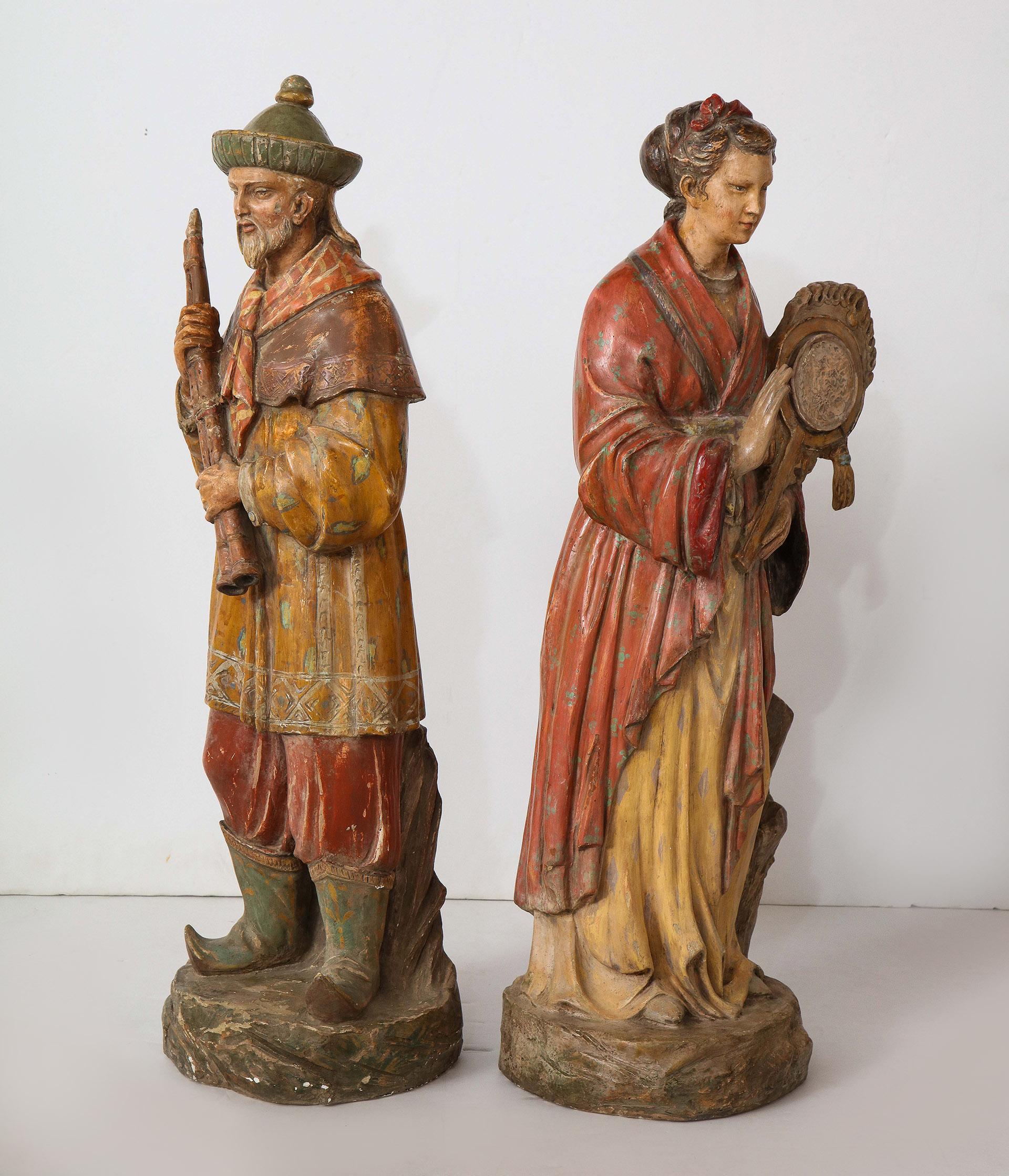 Polychromed Pair of English Figures  For Sale