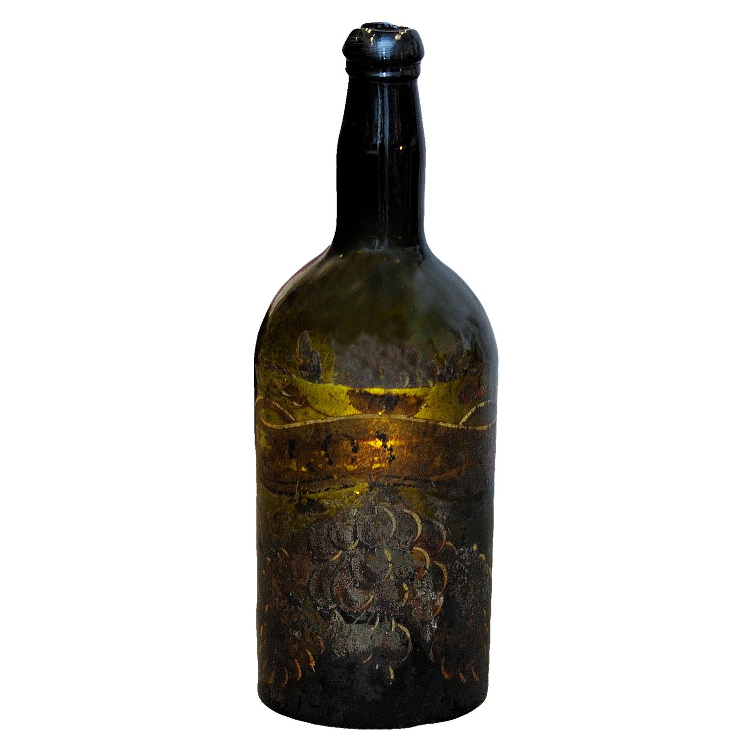 Late 18th Century Pair of English George III Decorated Wine Bottles, circa 1780 For Sale