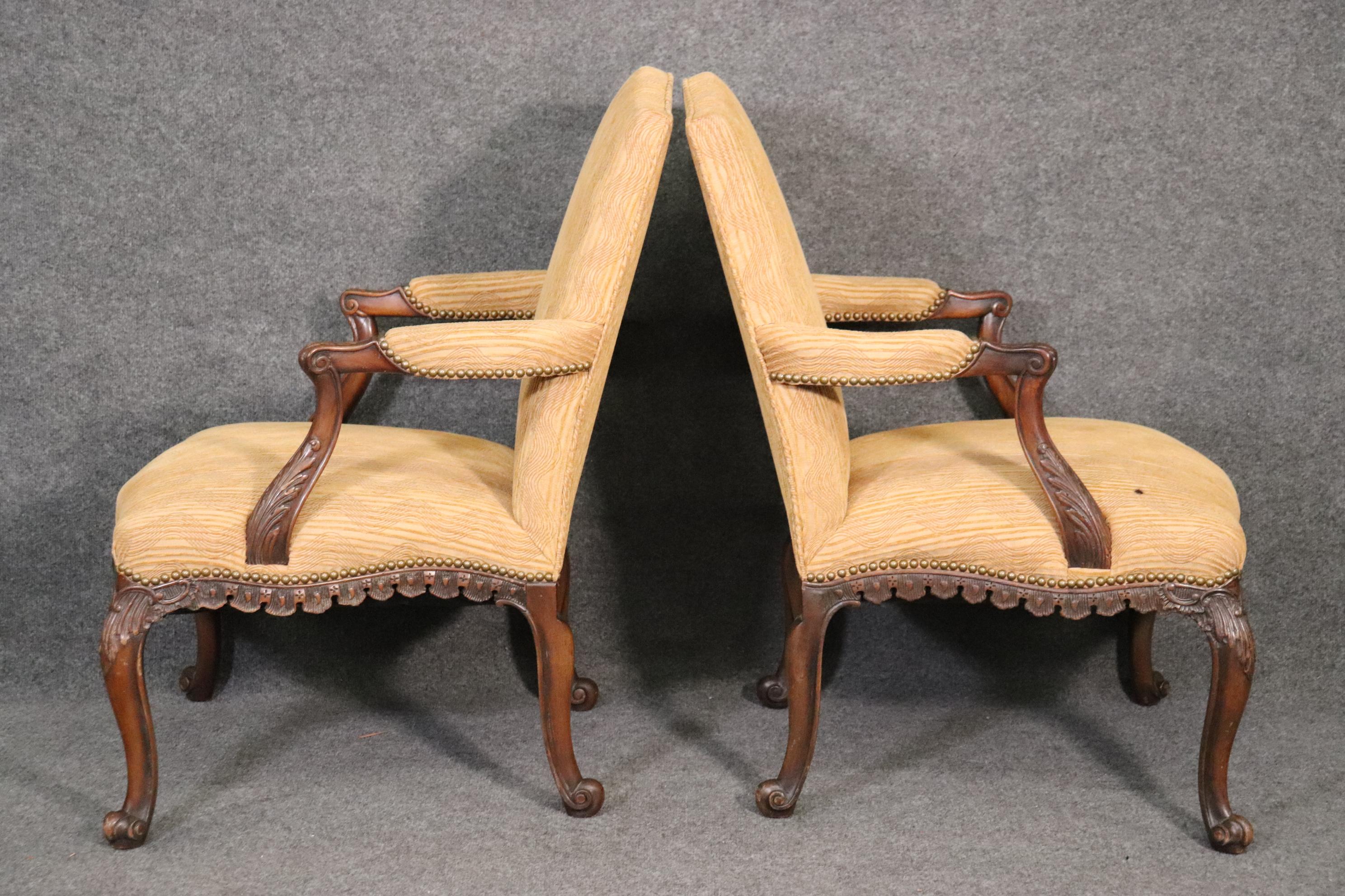 Pair of English Georgian Carved Mahogany Armchairs, Circa 1940s In Good Condition For Sale In Swedesboro, NJ